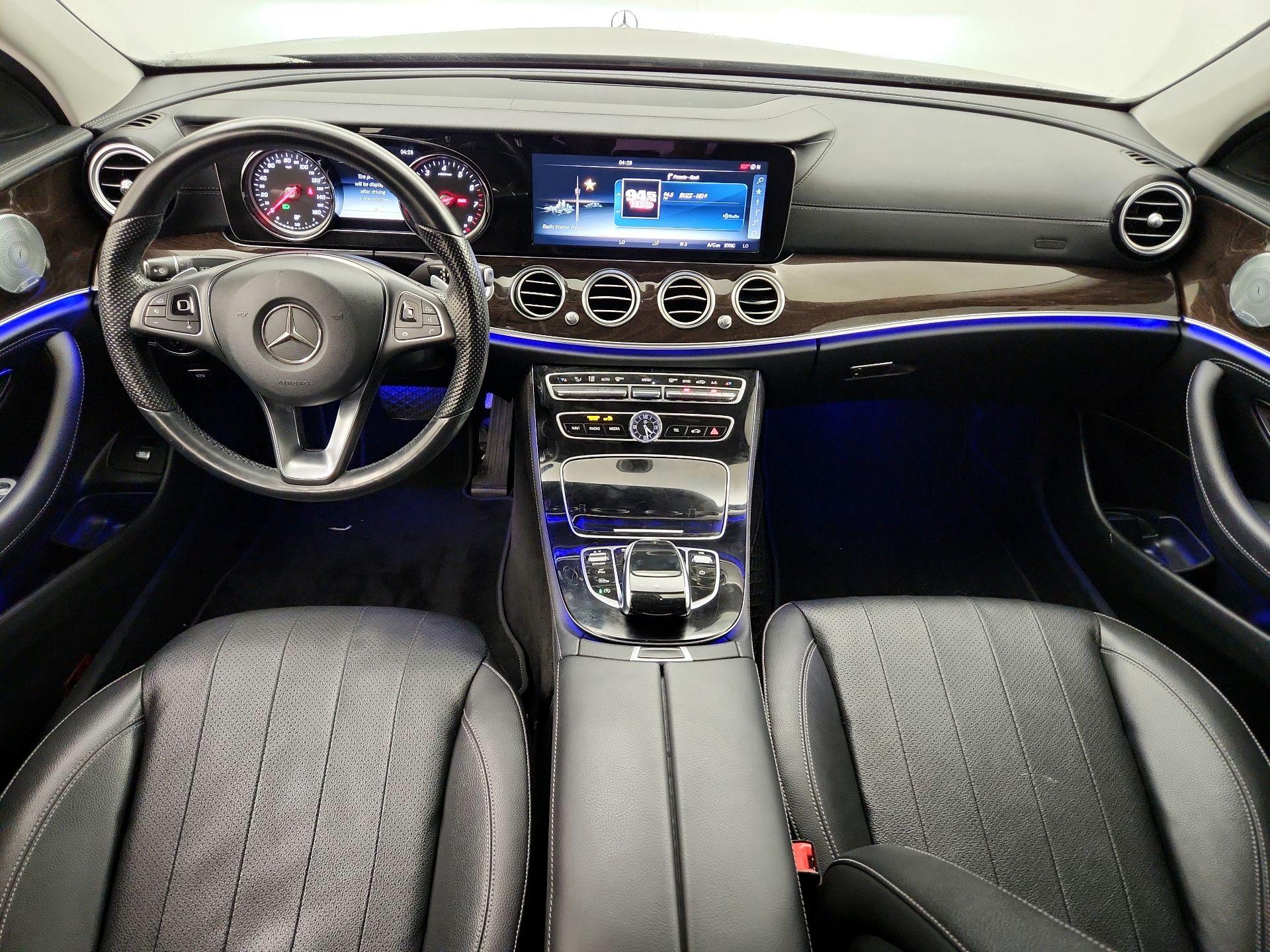 Thumbnail: 2017 Mercedes-Benz E-Class - 9