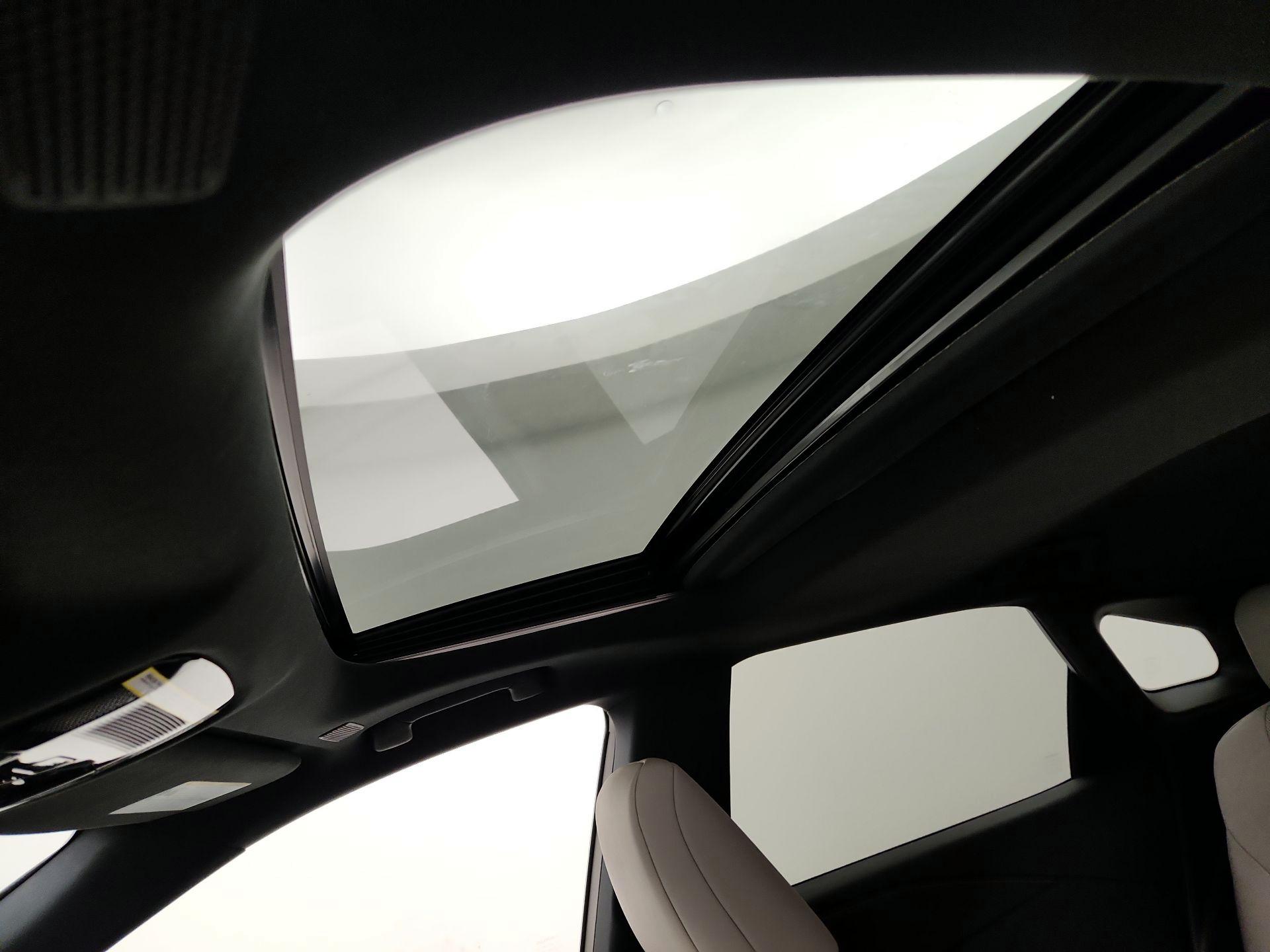 Thumbnail: 2023 Lexus RX - 19