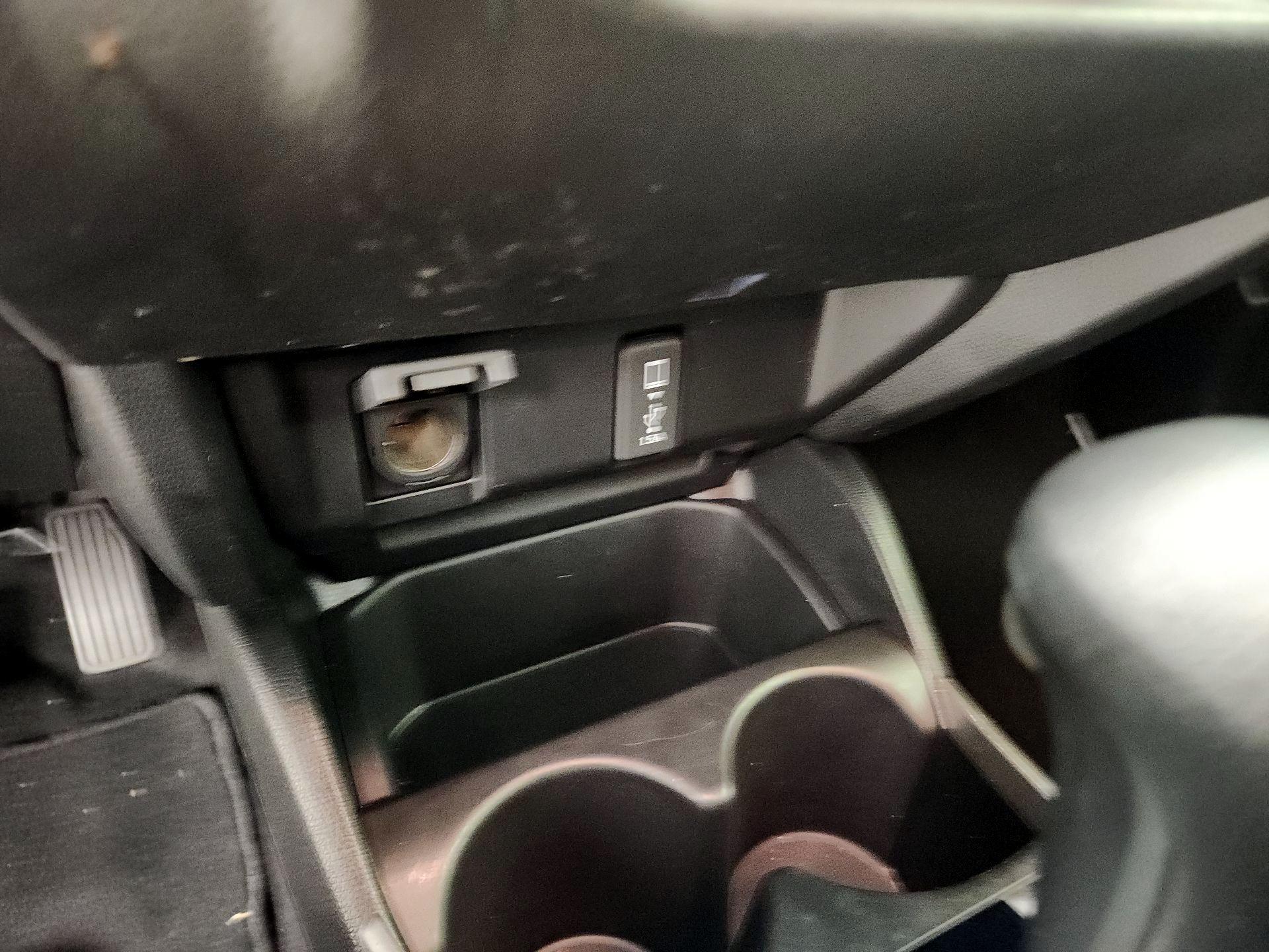 Thumbnail: 2018 Honda Fit - 17