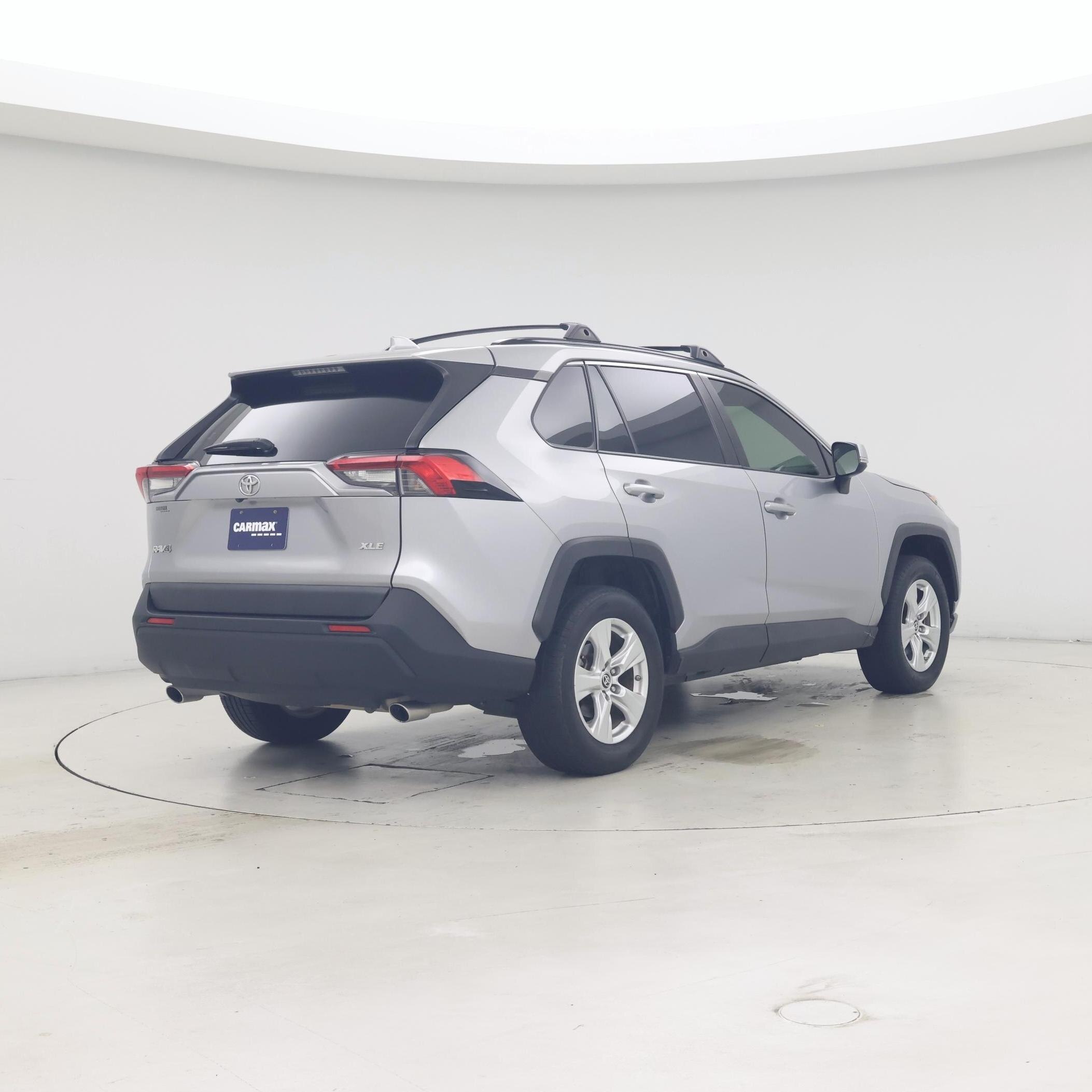 Thumbnail: 2019 Toyota RAV4 - 8