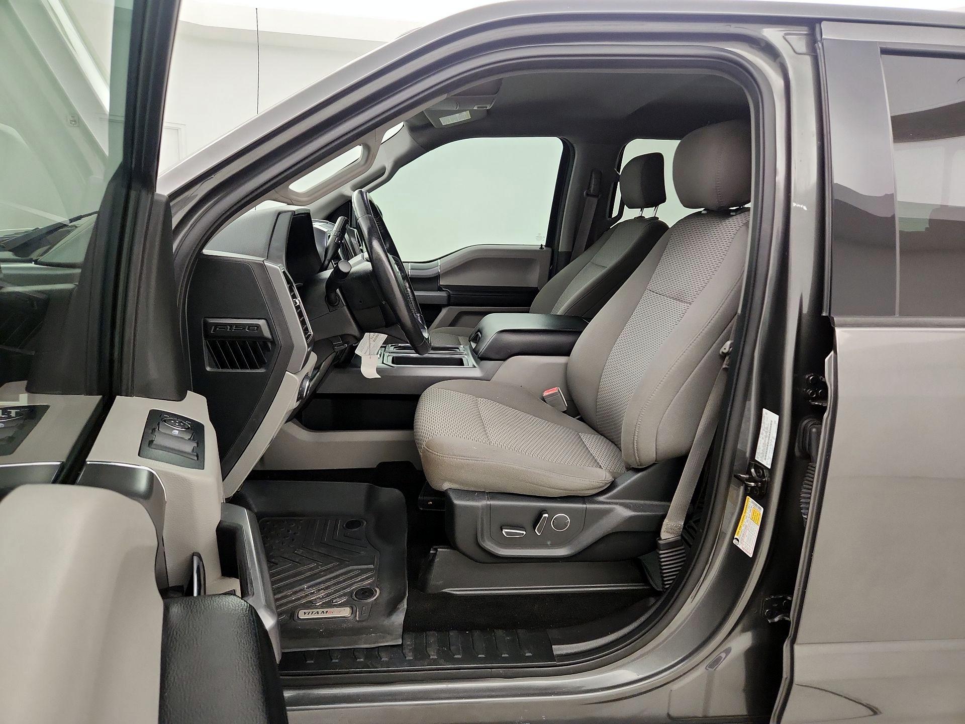 Thumbnail: 2018 Ford F-150 - 9