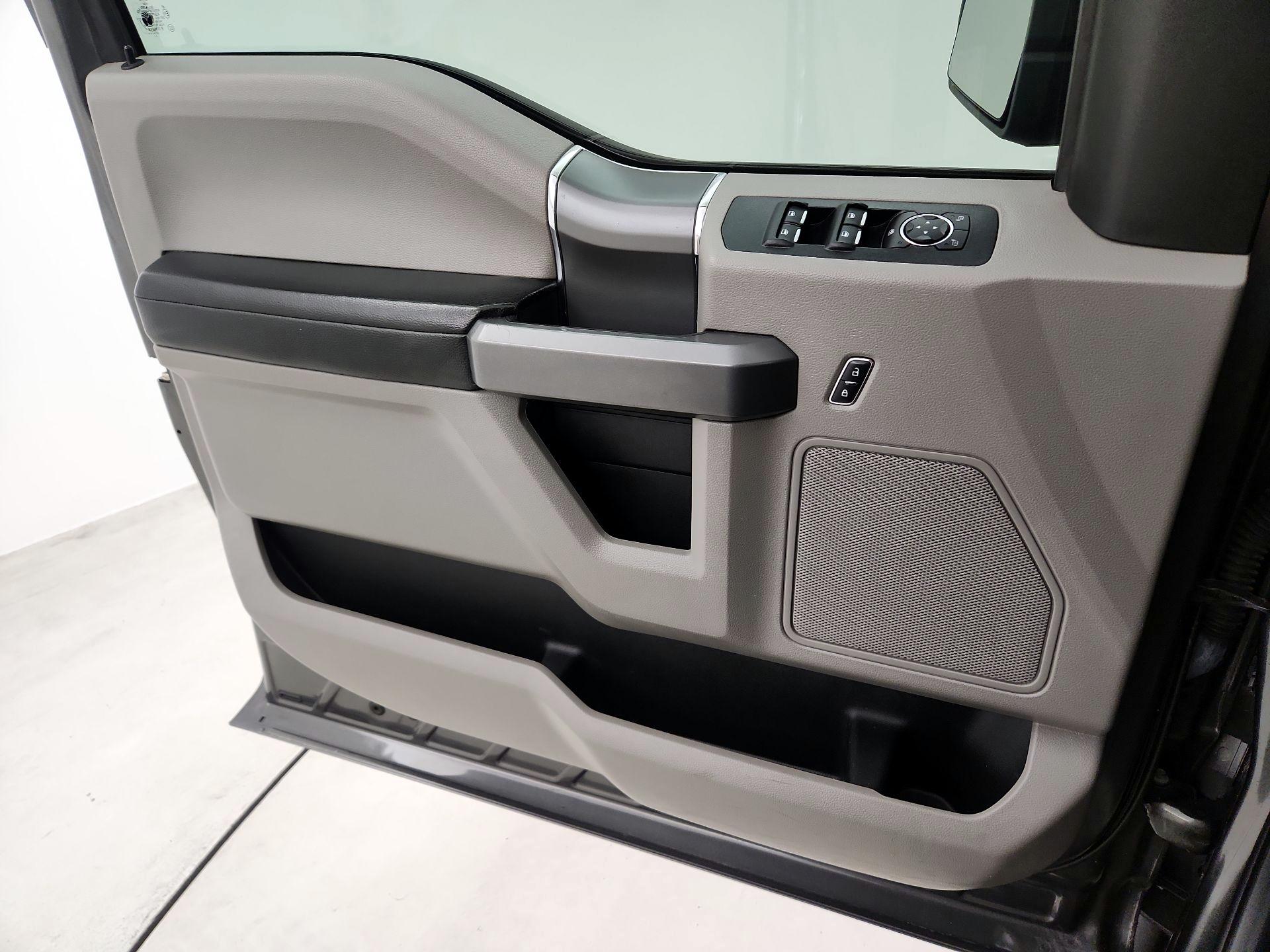 Thumbnail: 2018 Ford F-150 - 10