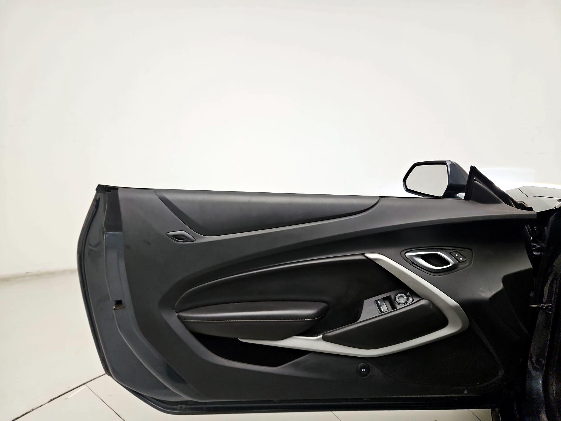 Thumbnail: 2022 Chevrolet Camaro - 12