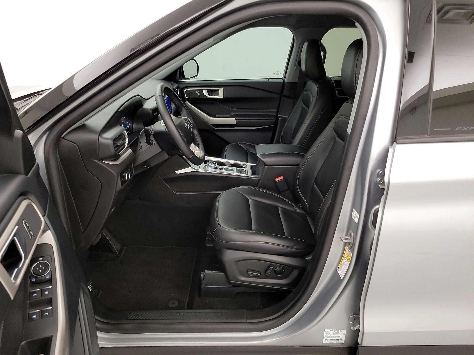 Thumbnail: 2023 Ford Explorer - 11