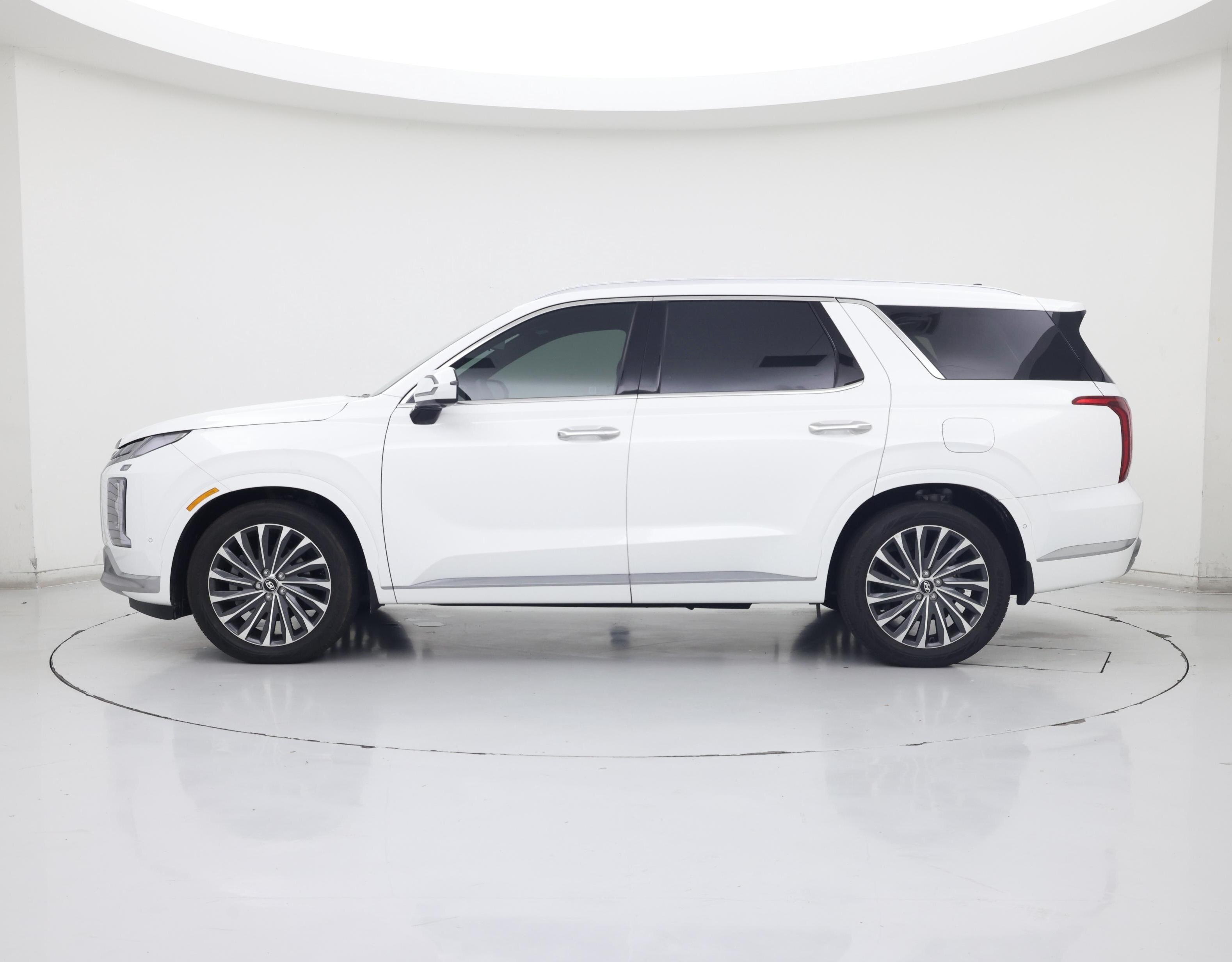 Thumbnail: 2023 Hyundai Palisade - 3