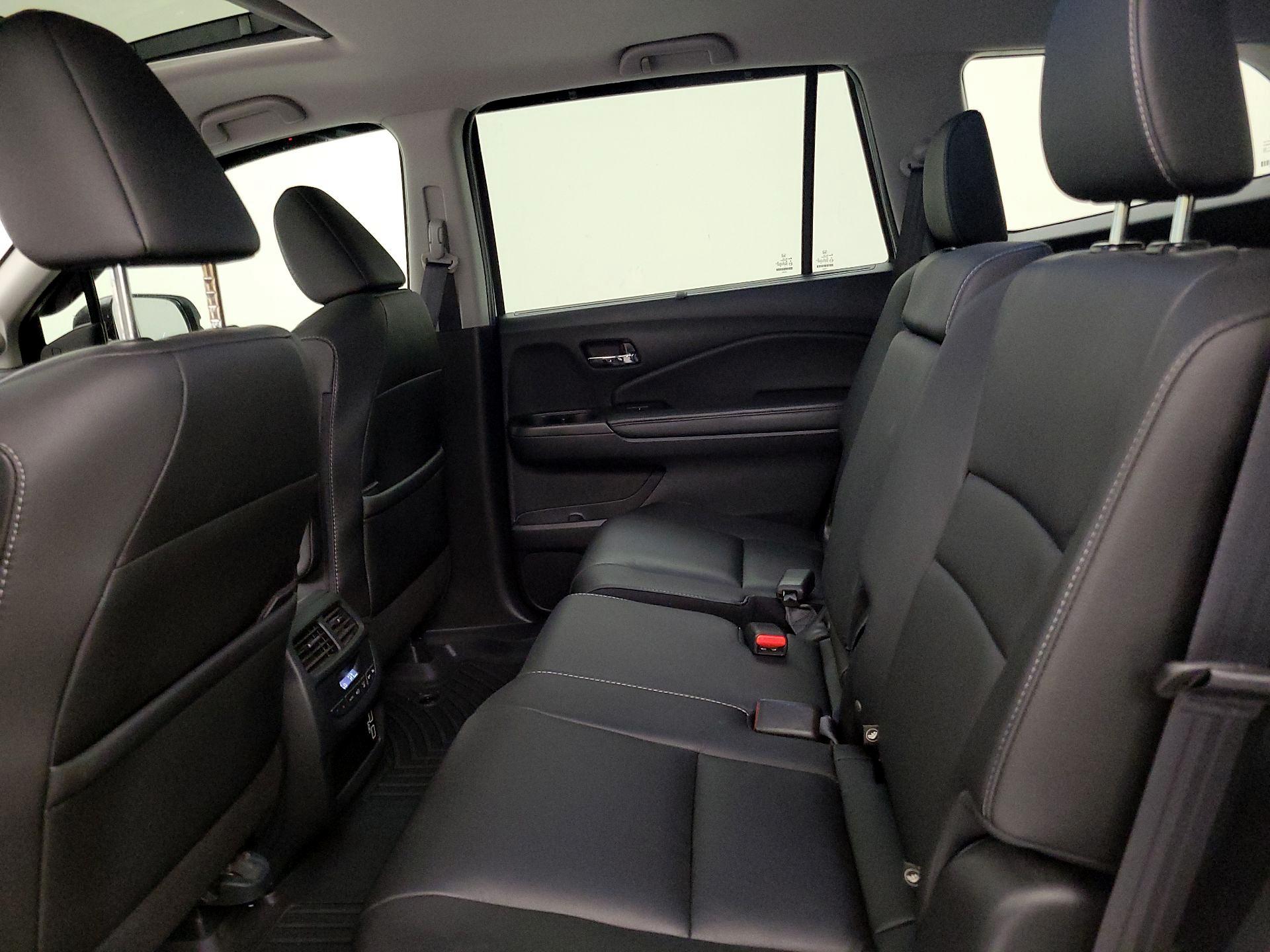 Thumbnail: 2022 Honda Pilot - 20