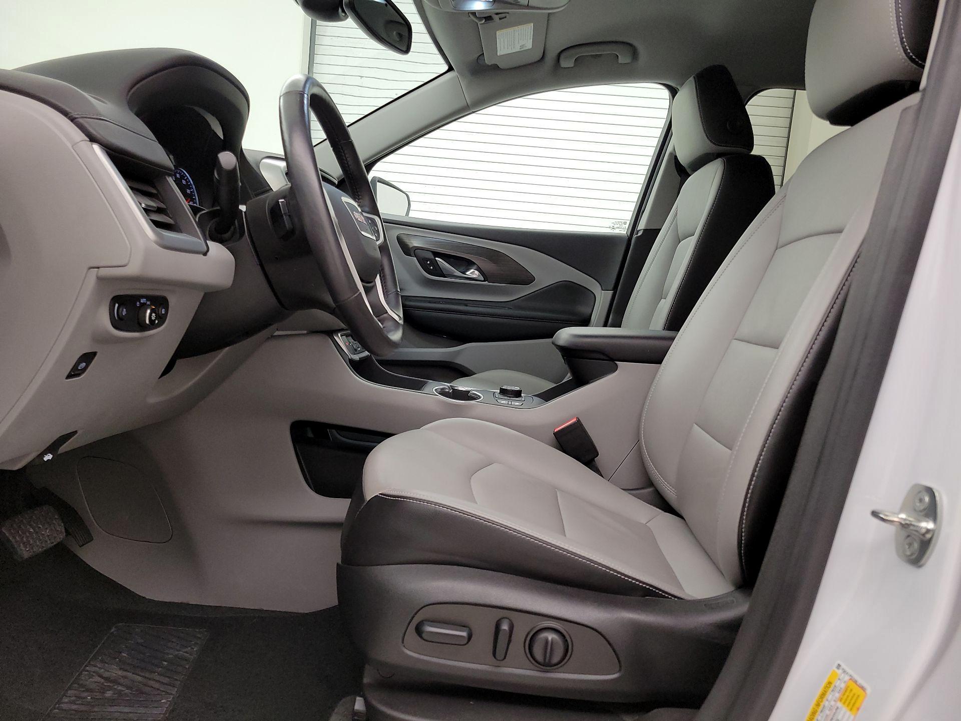 Thumbnail: 2022 GMC Terrain - 11