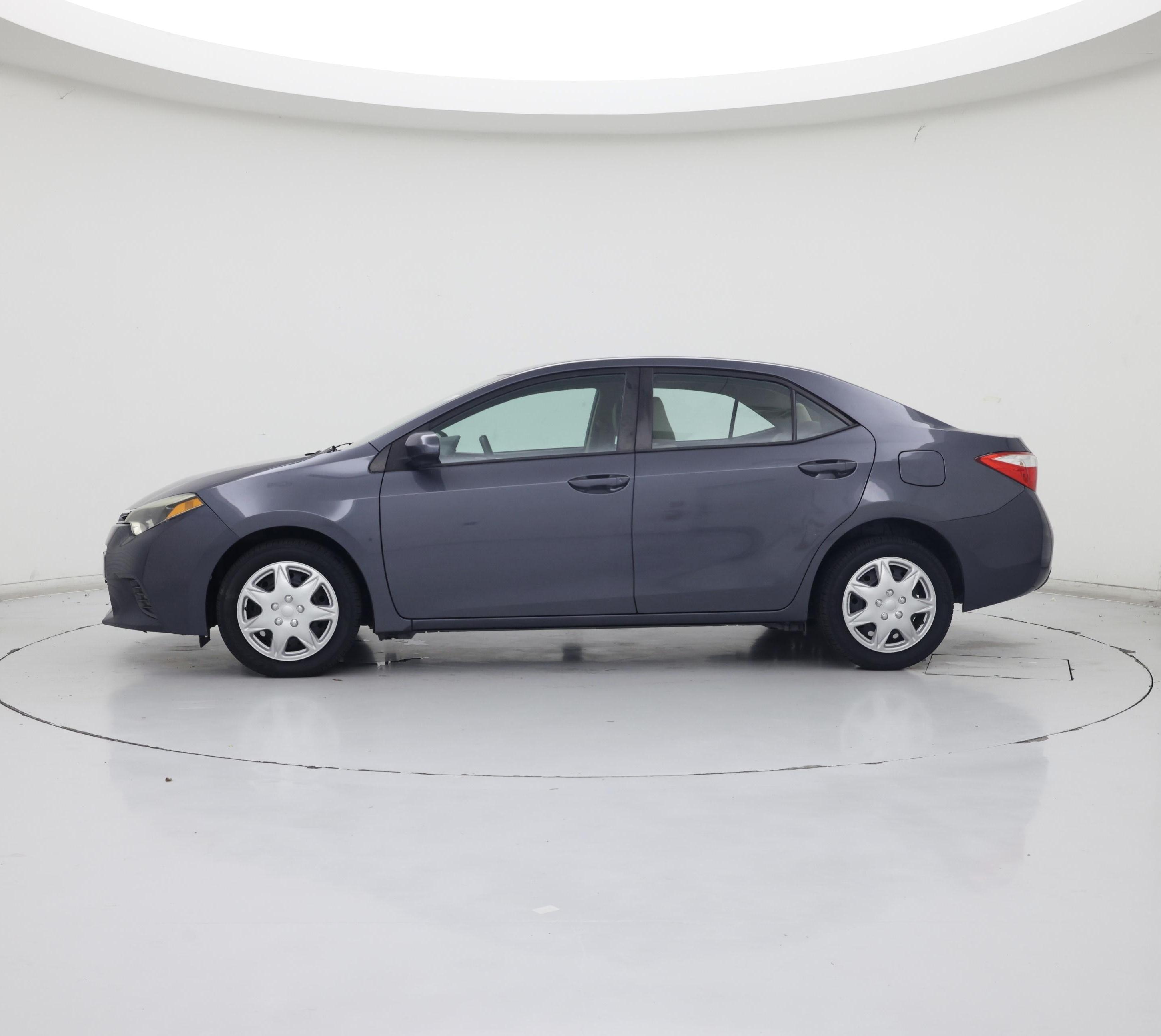 Thumbnail: 2015 Toyota Corolla - 3