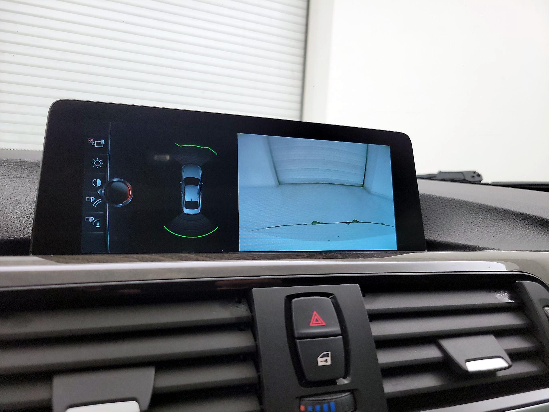 Thumbnail: 2017 BMW 4 Series - 15