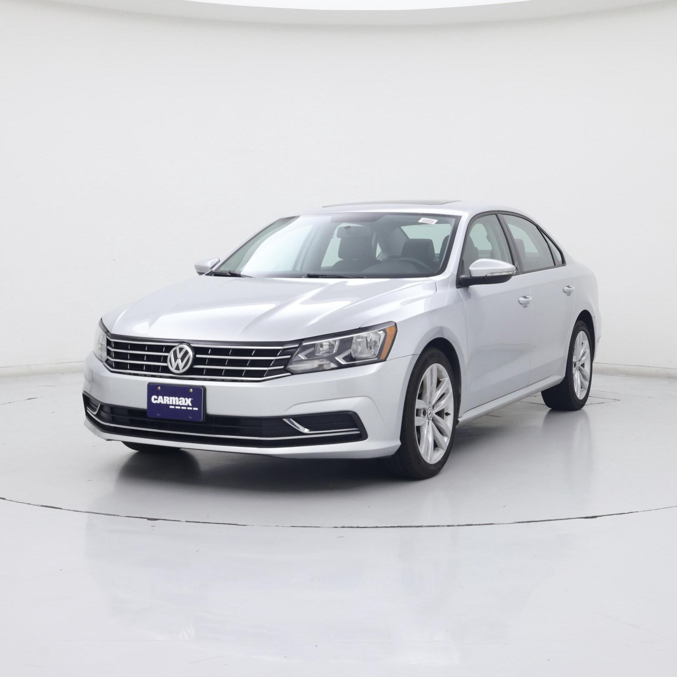 Thumbnail: 2019 Volkswagen Passat - 4