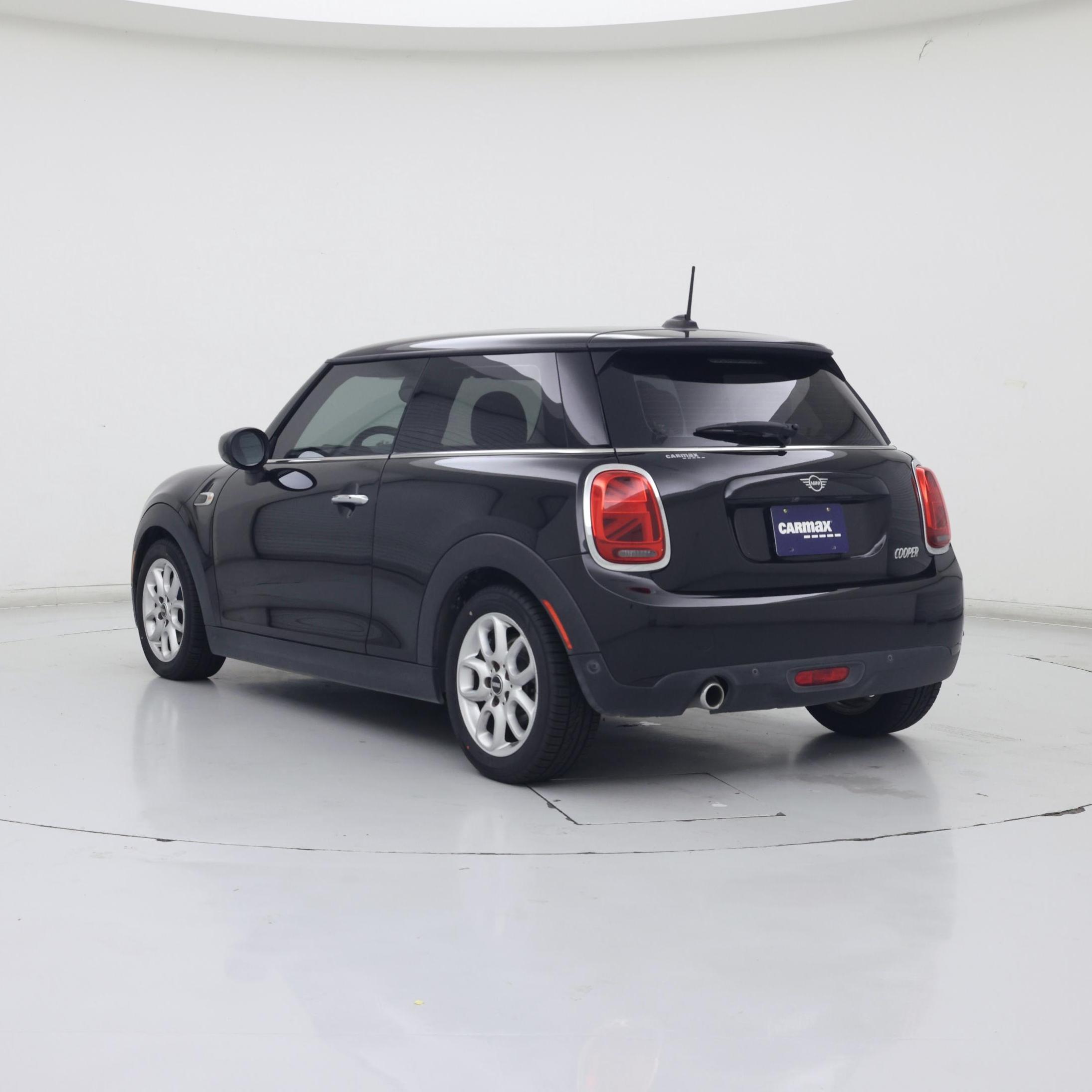 Thumbnail: 2020 MINI Cooper Hardtop - 2