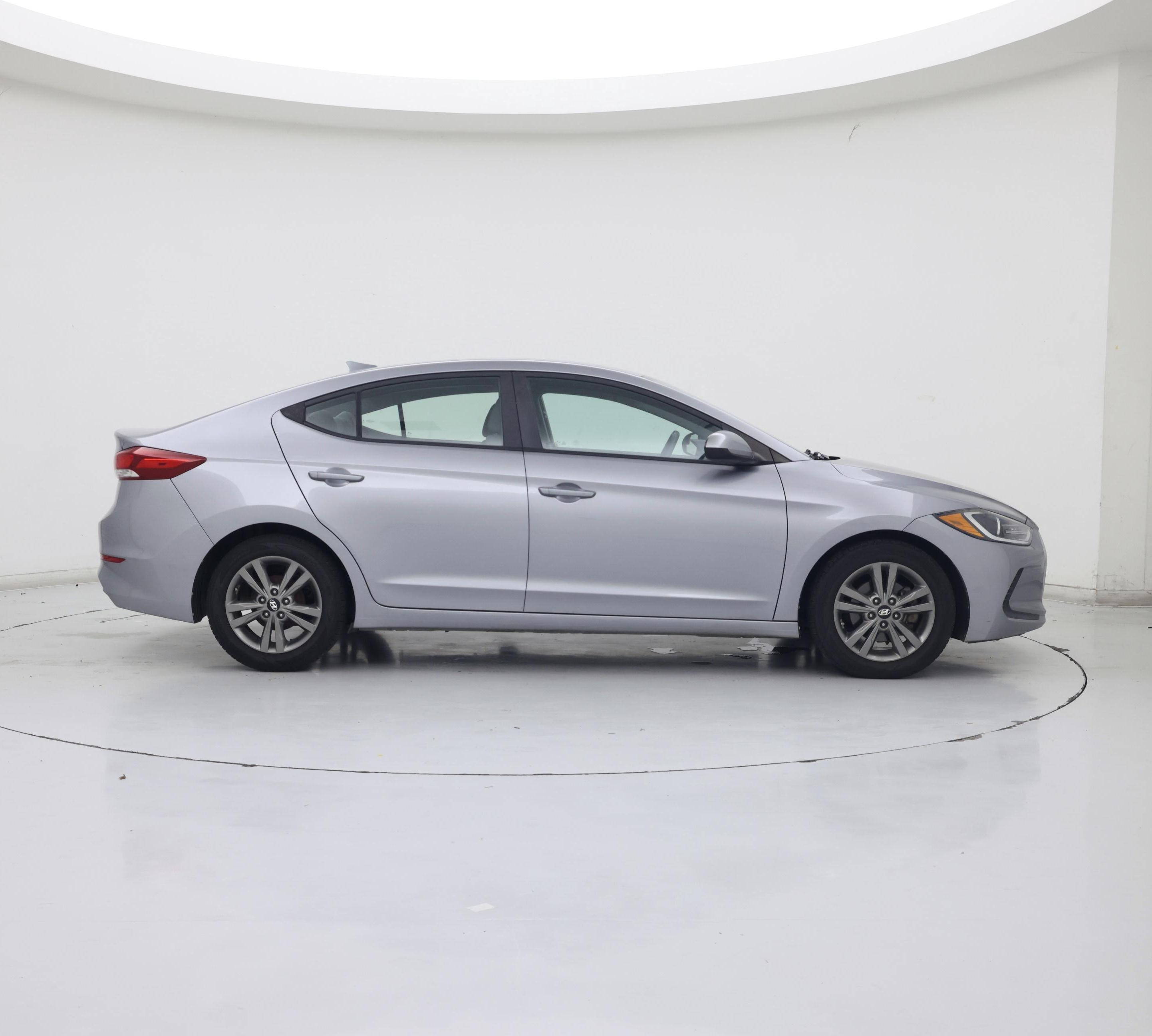 Thumbnail: 2017 Hyundai Elantra - 7
