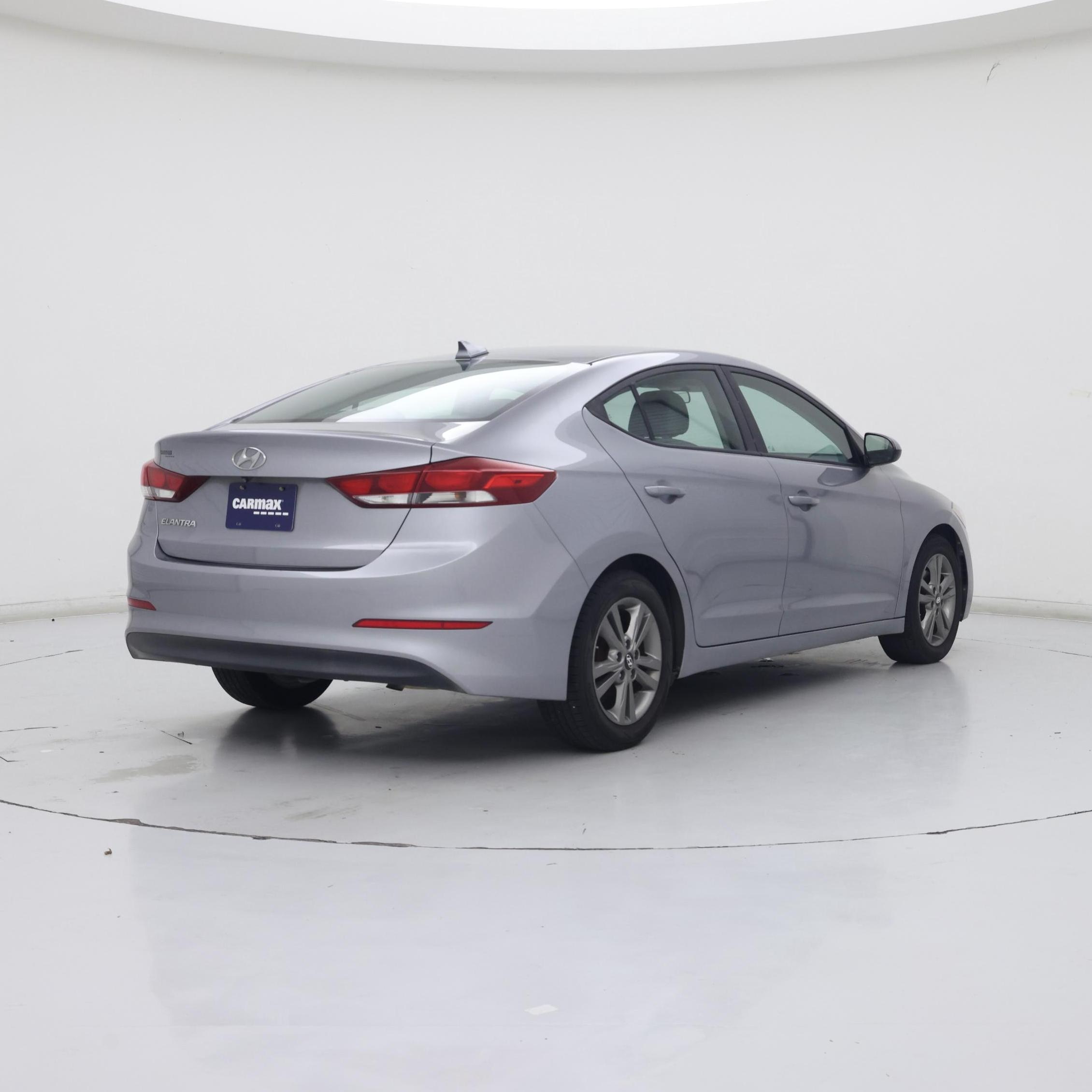 Thumbnail: 2017 Hyundai Elantra - 8