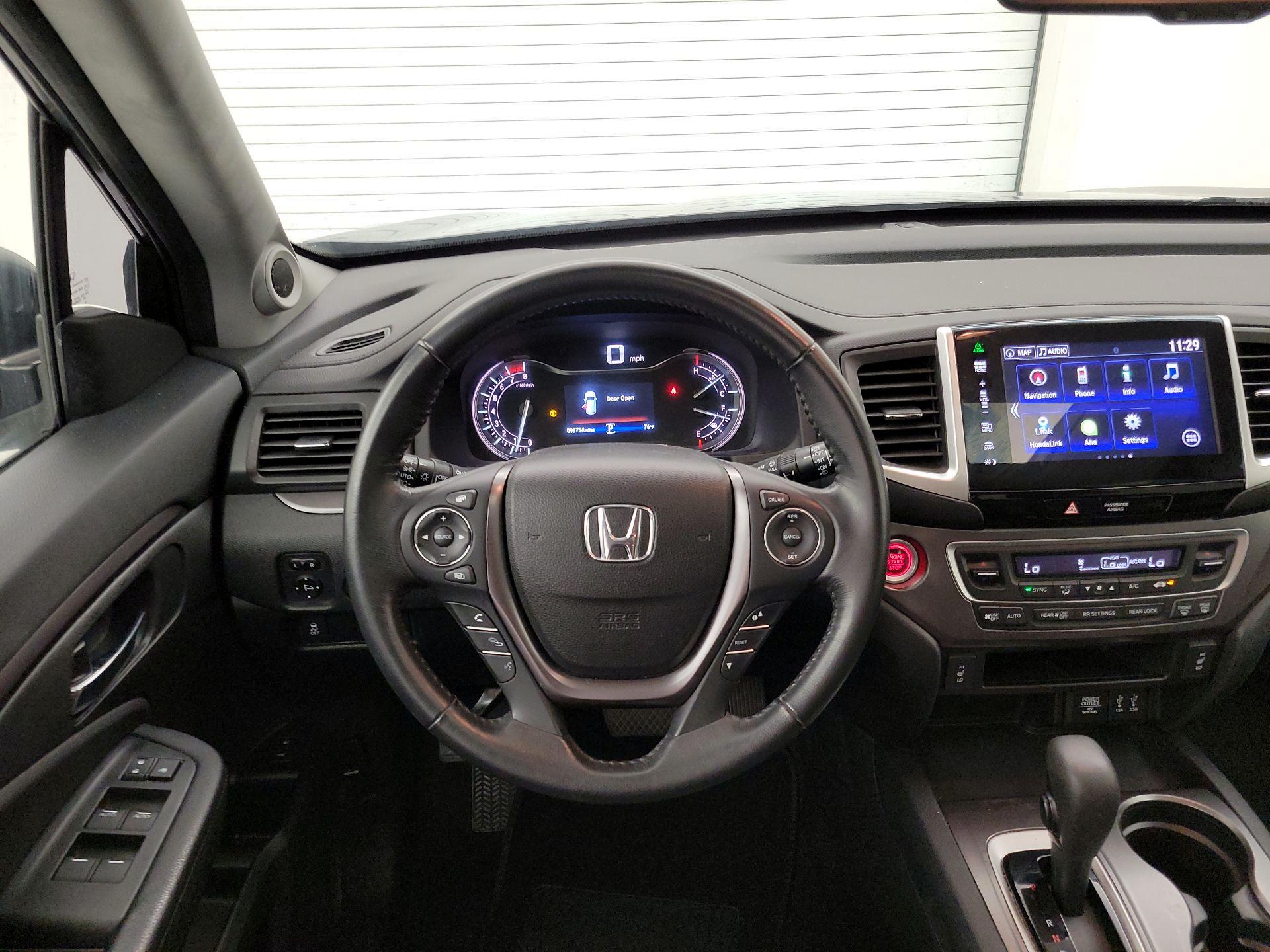Thumbnail: 2016 Honda Pilot - 10