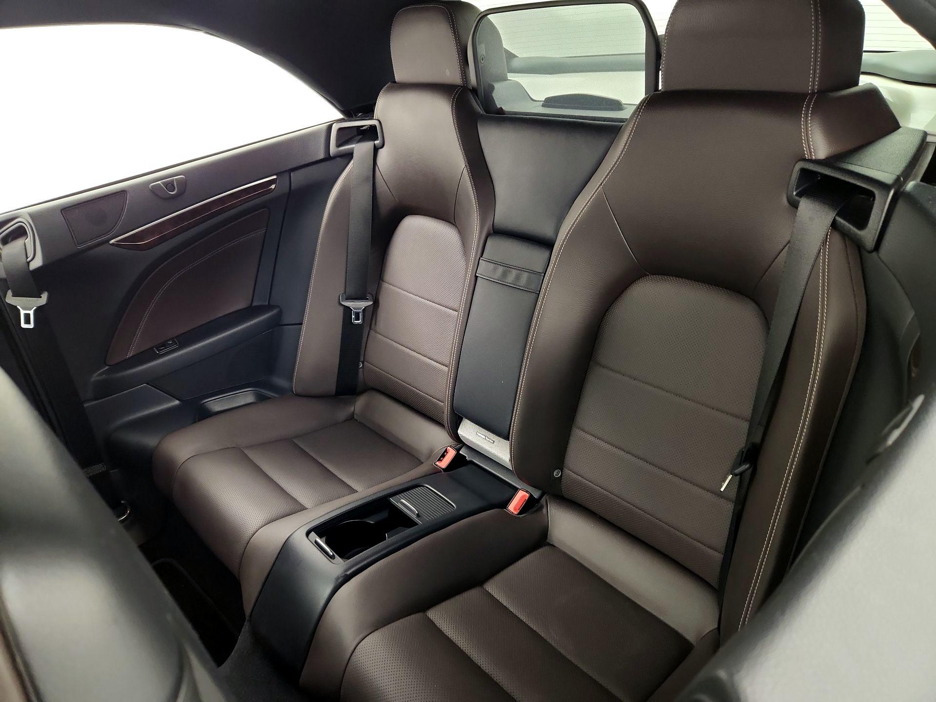 Thumbnail: 2015 Mercedes-Benz E-Class - 20