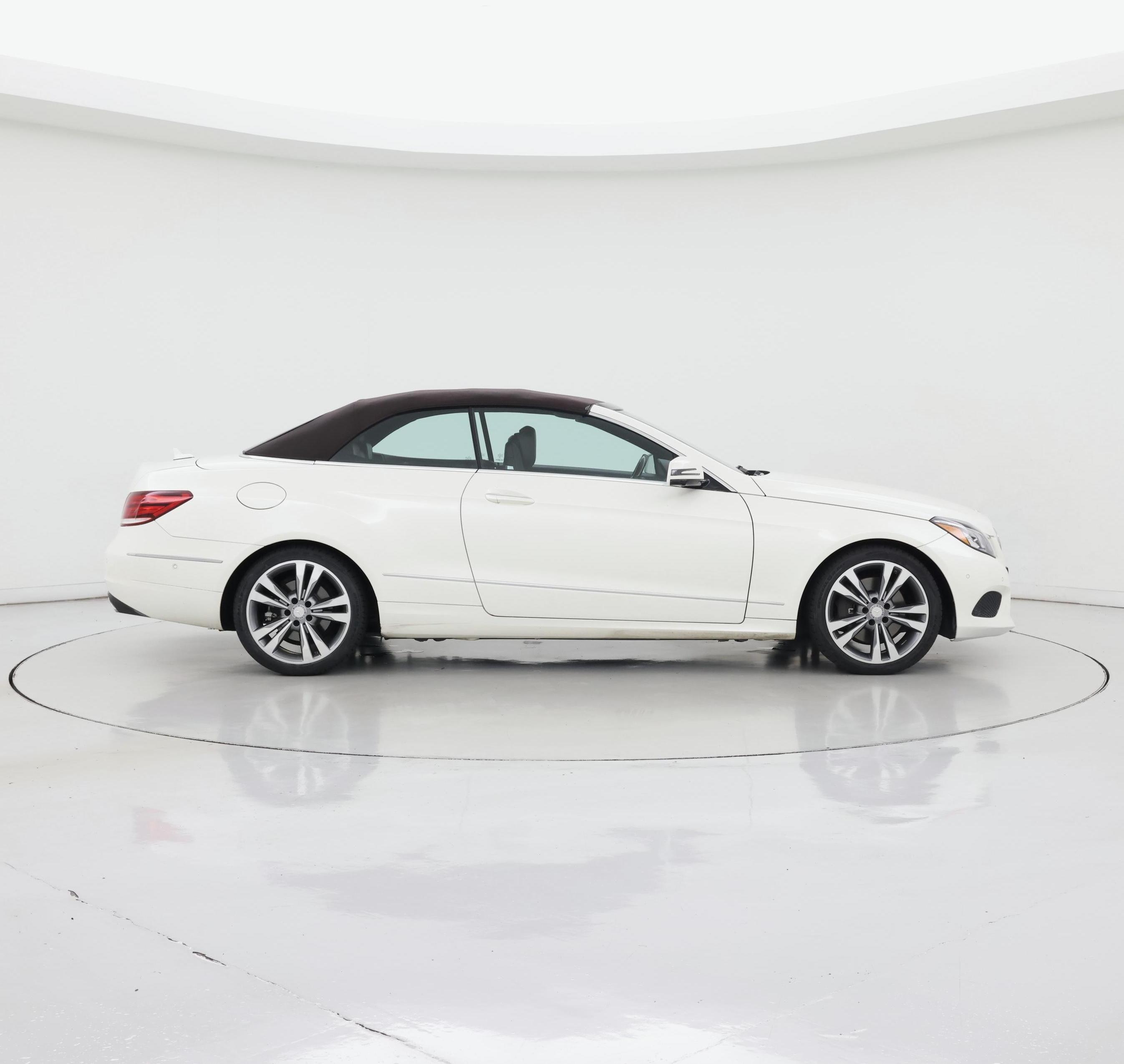 Thumbnail: 2015 Mercedes-Benz E-Class - 7