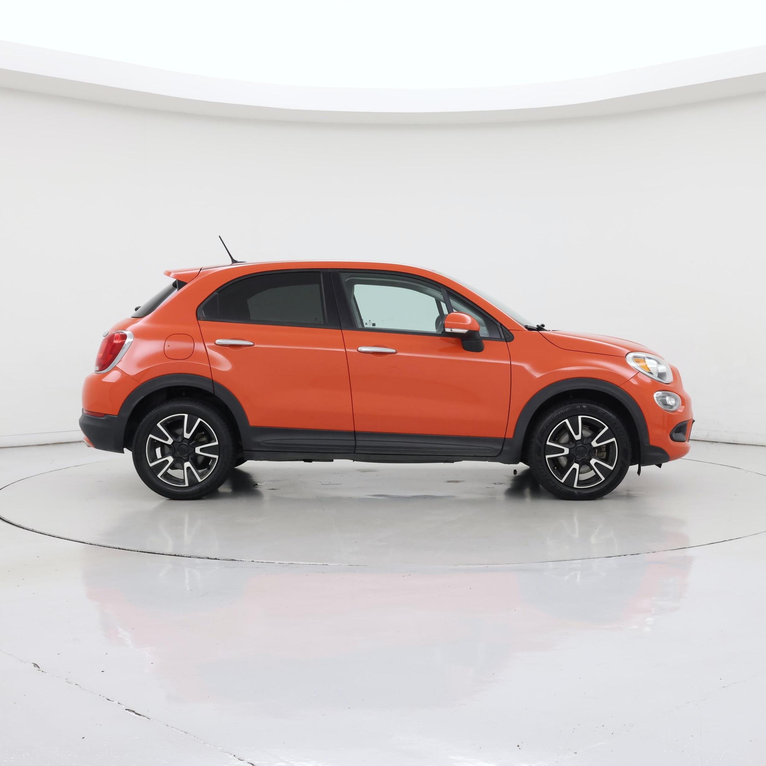 Thumbnail: 2016 Fiat 500X - 7