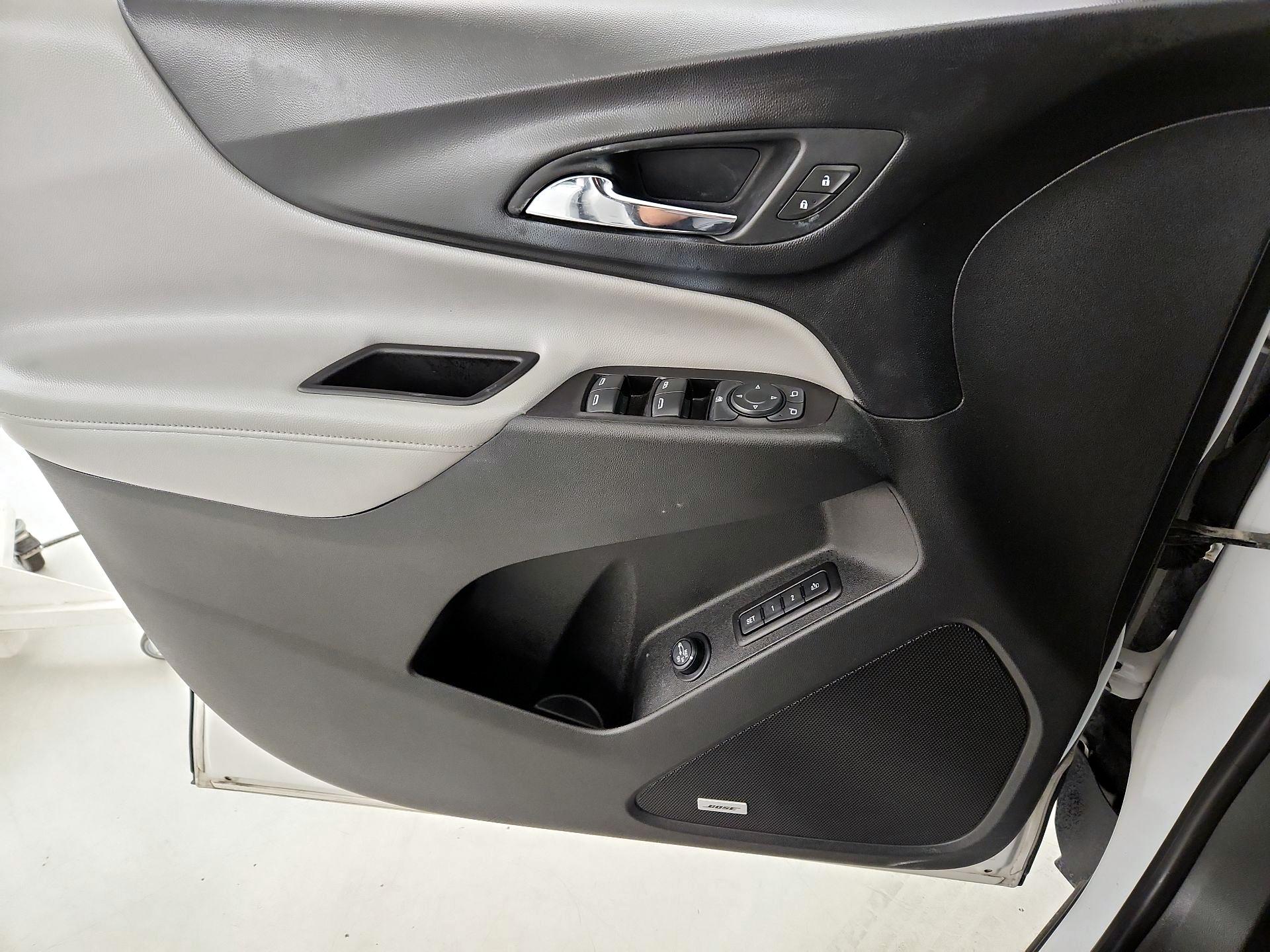 Thumbnail: 2019 Chevrolet Equinox - 12