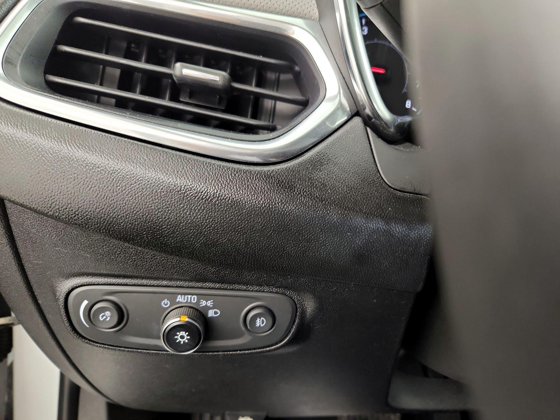 Thumbnail: 2019 Chevrolet Equinox - 13