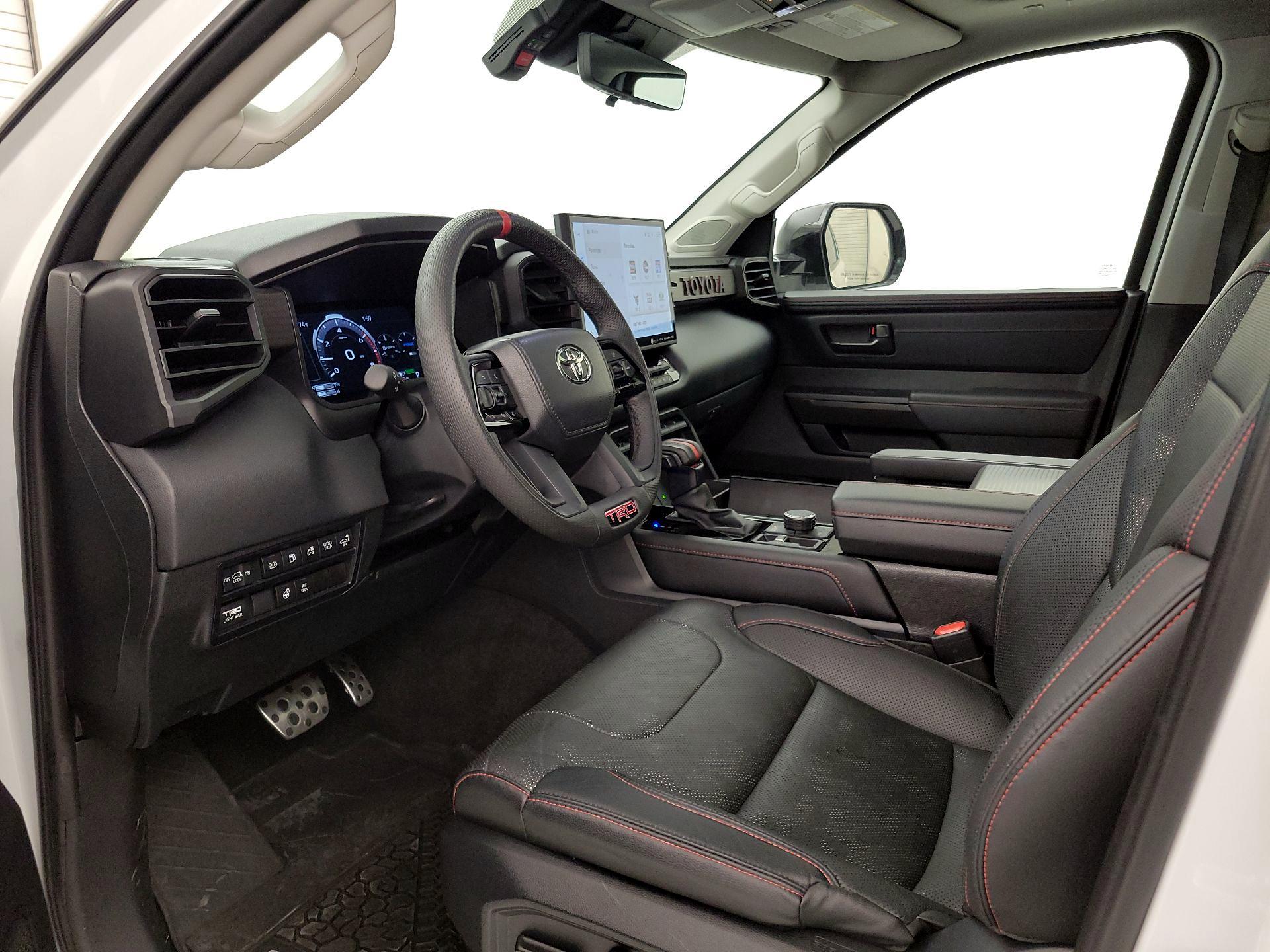 Thumbnail: 2023 Toyota Sequoia - 11