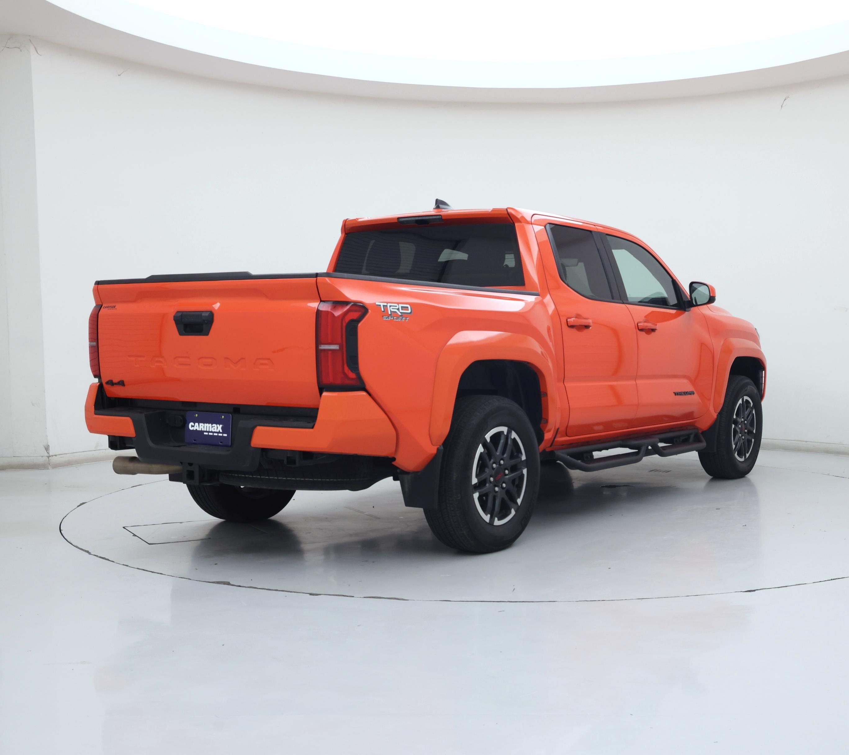 Thumbnail: 2024 Toyota Tacoma - 8