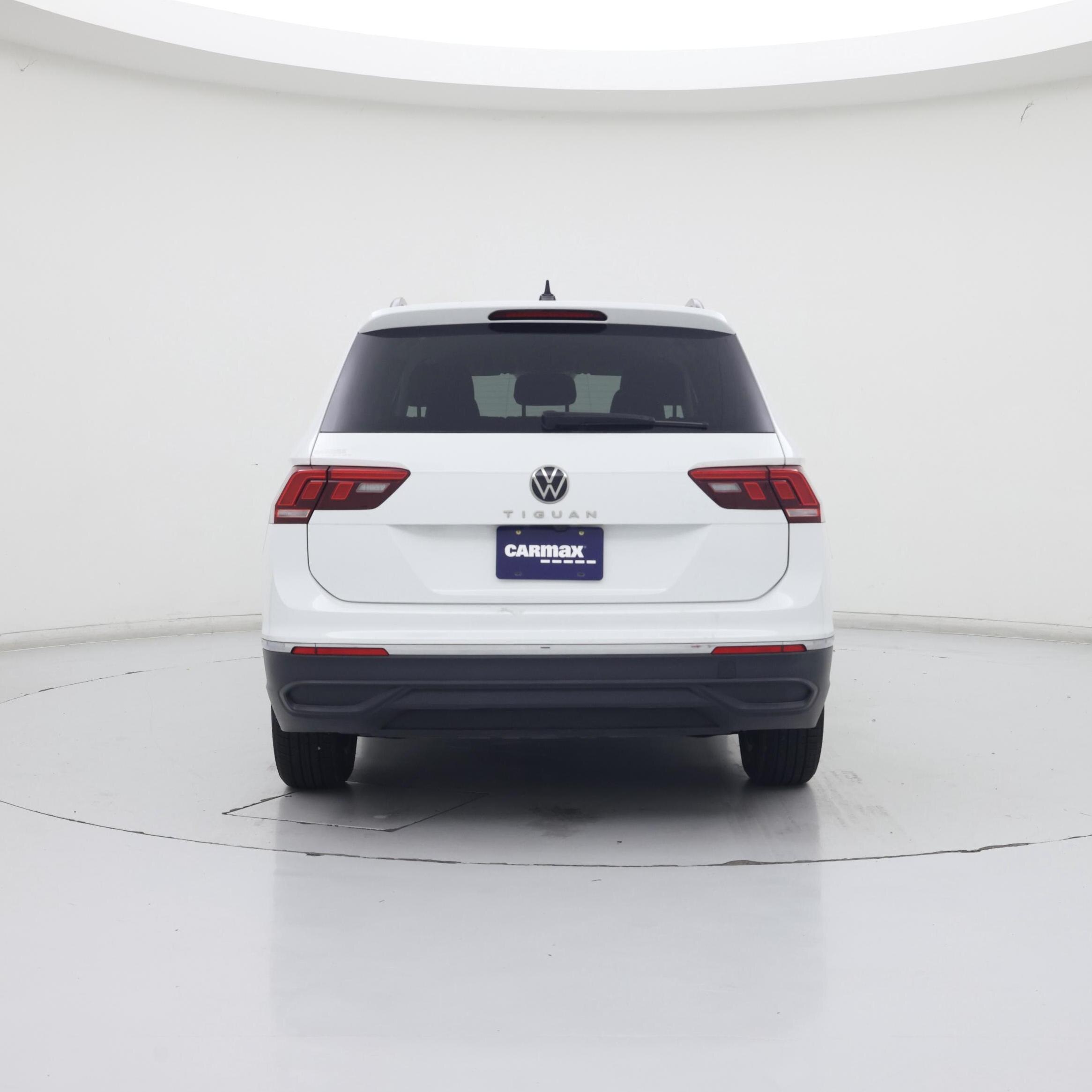 Thumbnail: 2024 Volkswagen Tiguan - 6