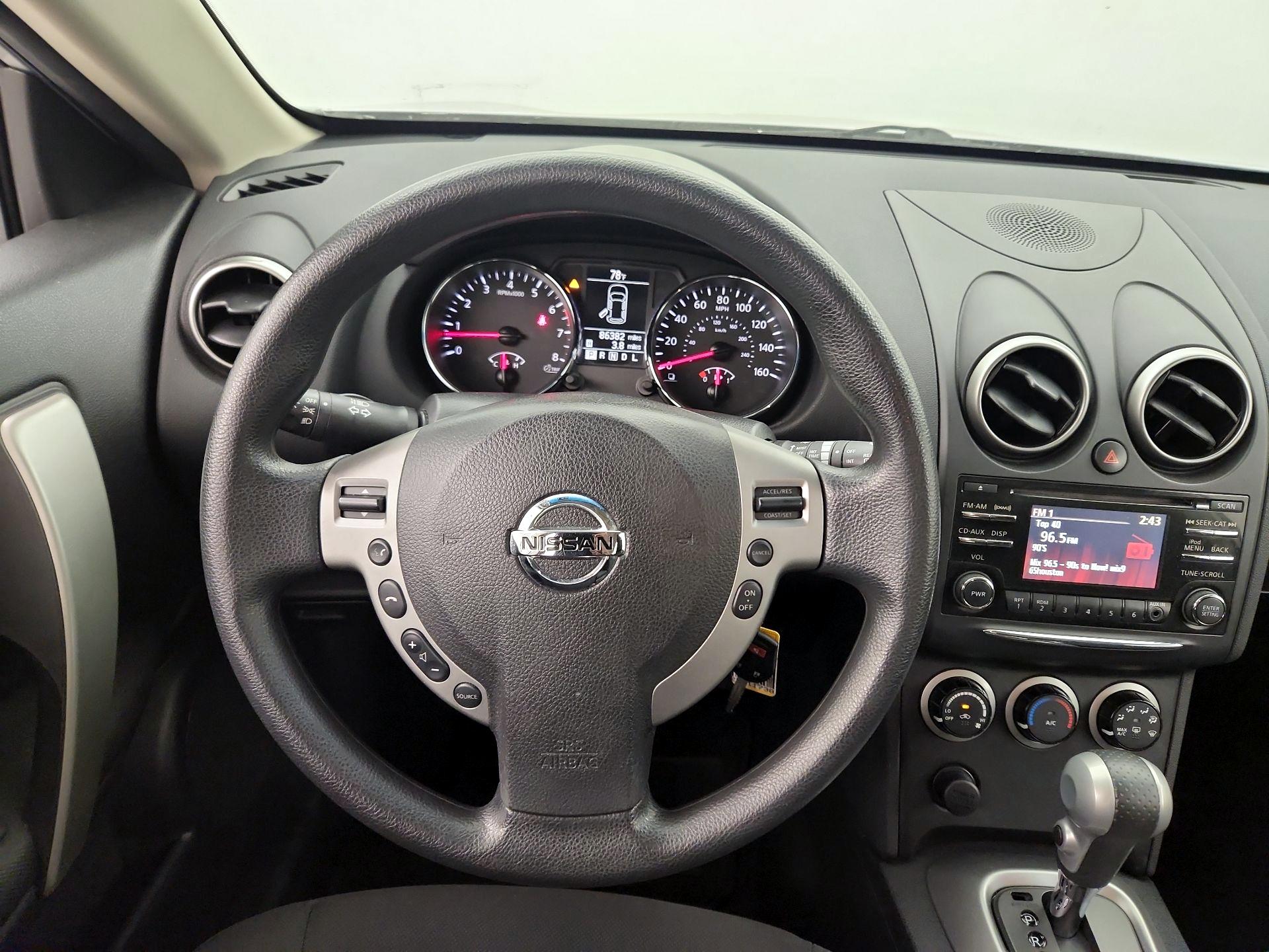 Thumbnail: 2014 Nissan Rogue - 10