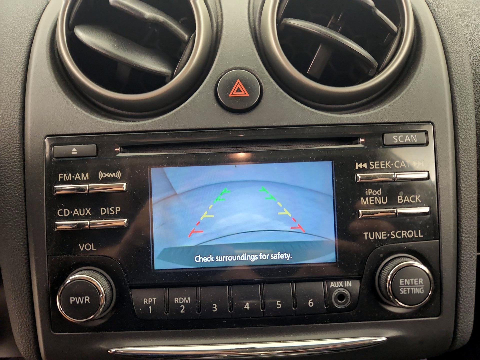 Thumbnail: 2014 Nissan Rogue - 14