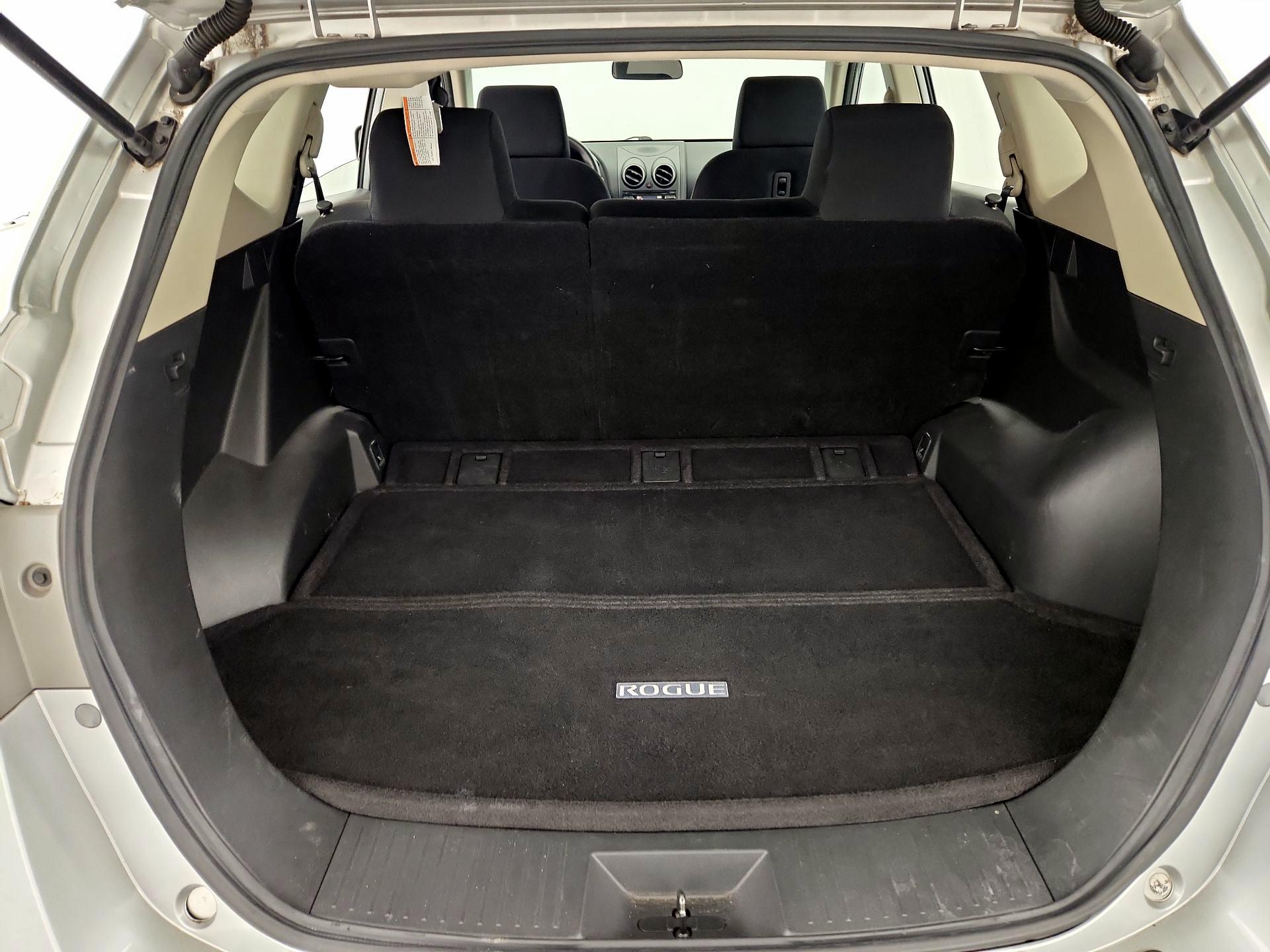 Thumbnail: 2014 Nissan Rogue - 19