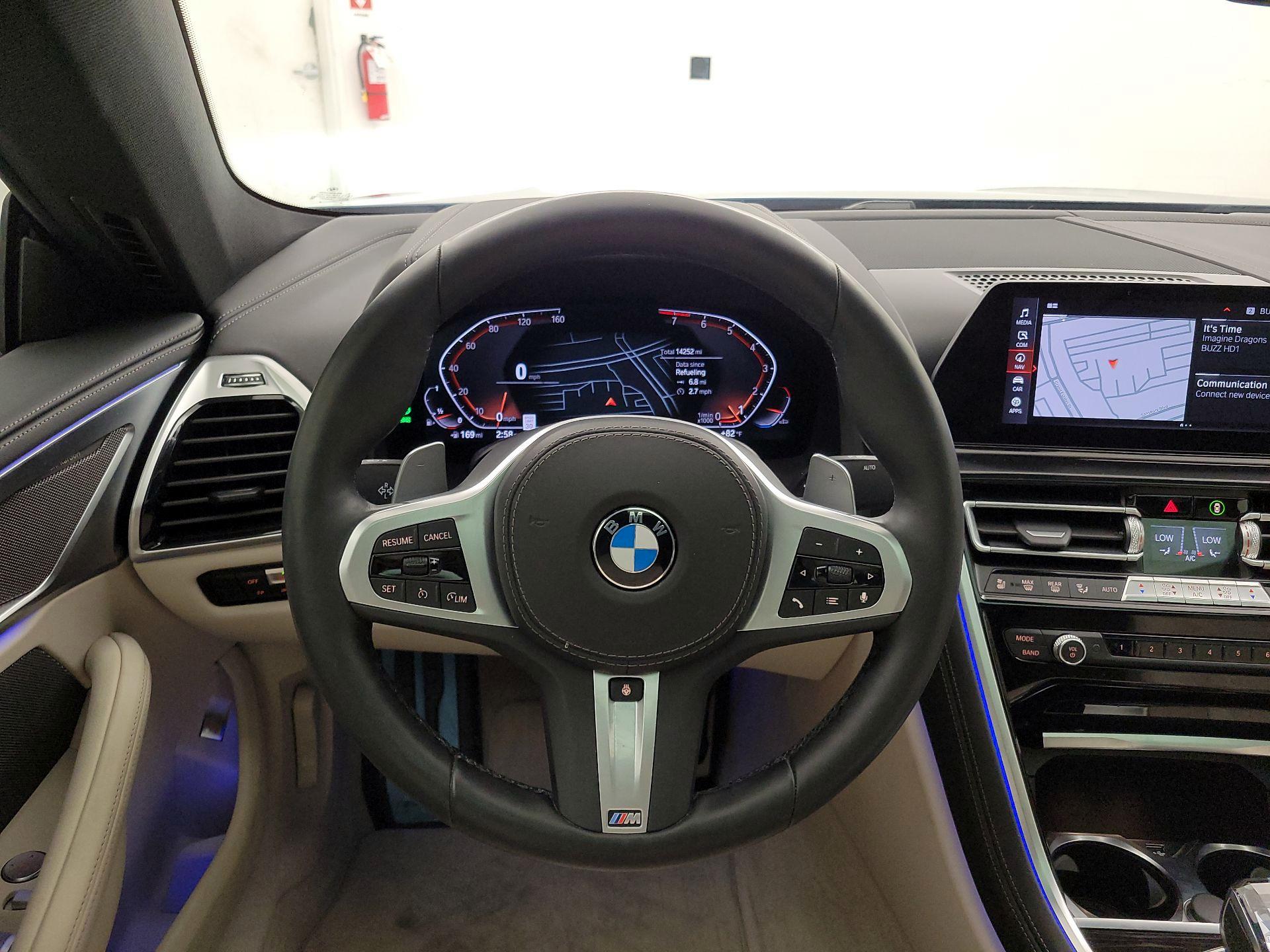 Thumbnail: 2022 BMW 8 Series - 10
