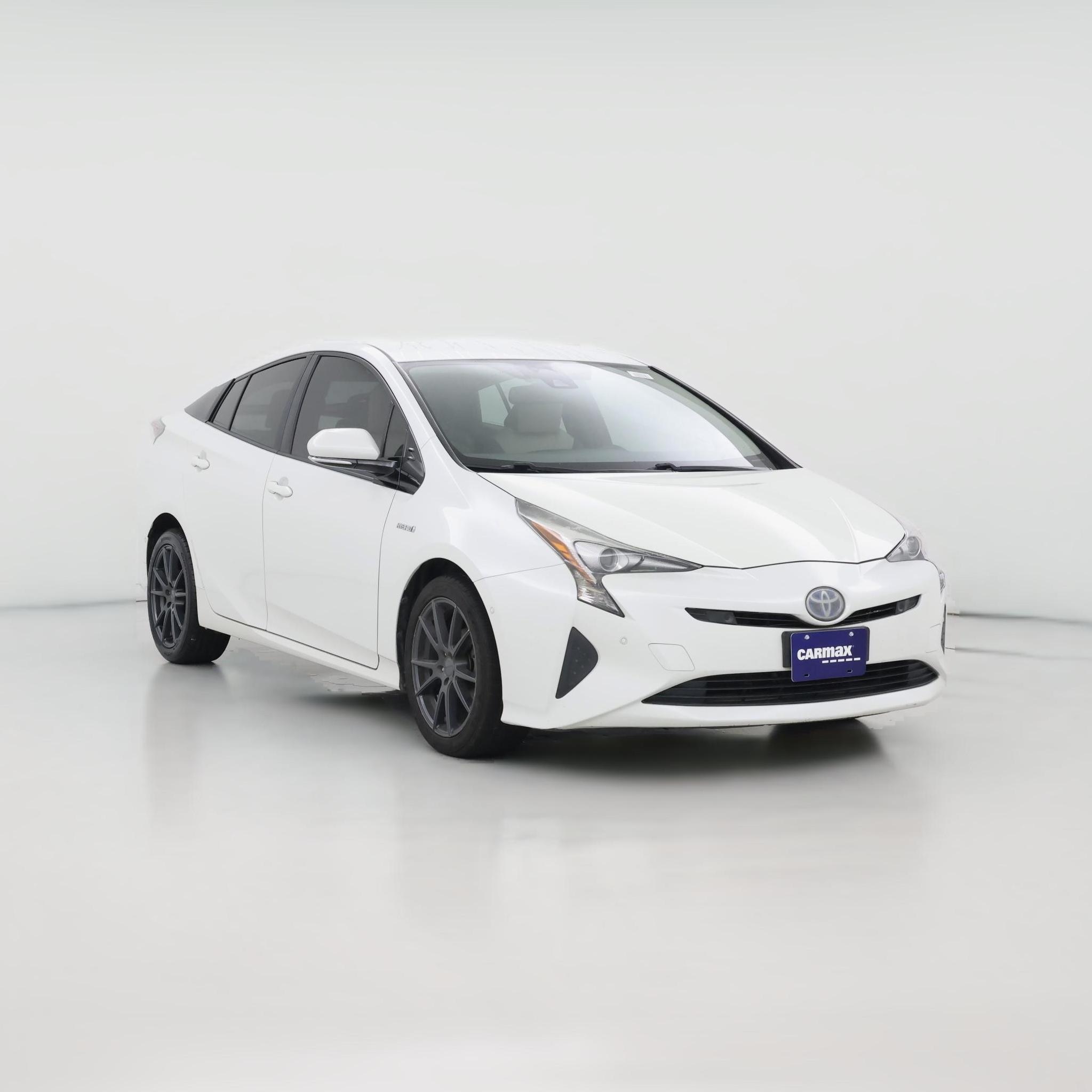 Thumbnail: 2017 Toyota Prius - 1