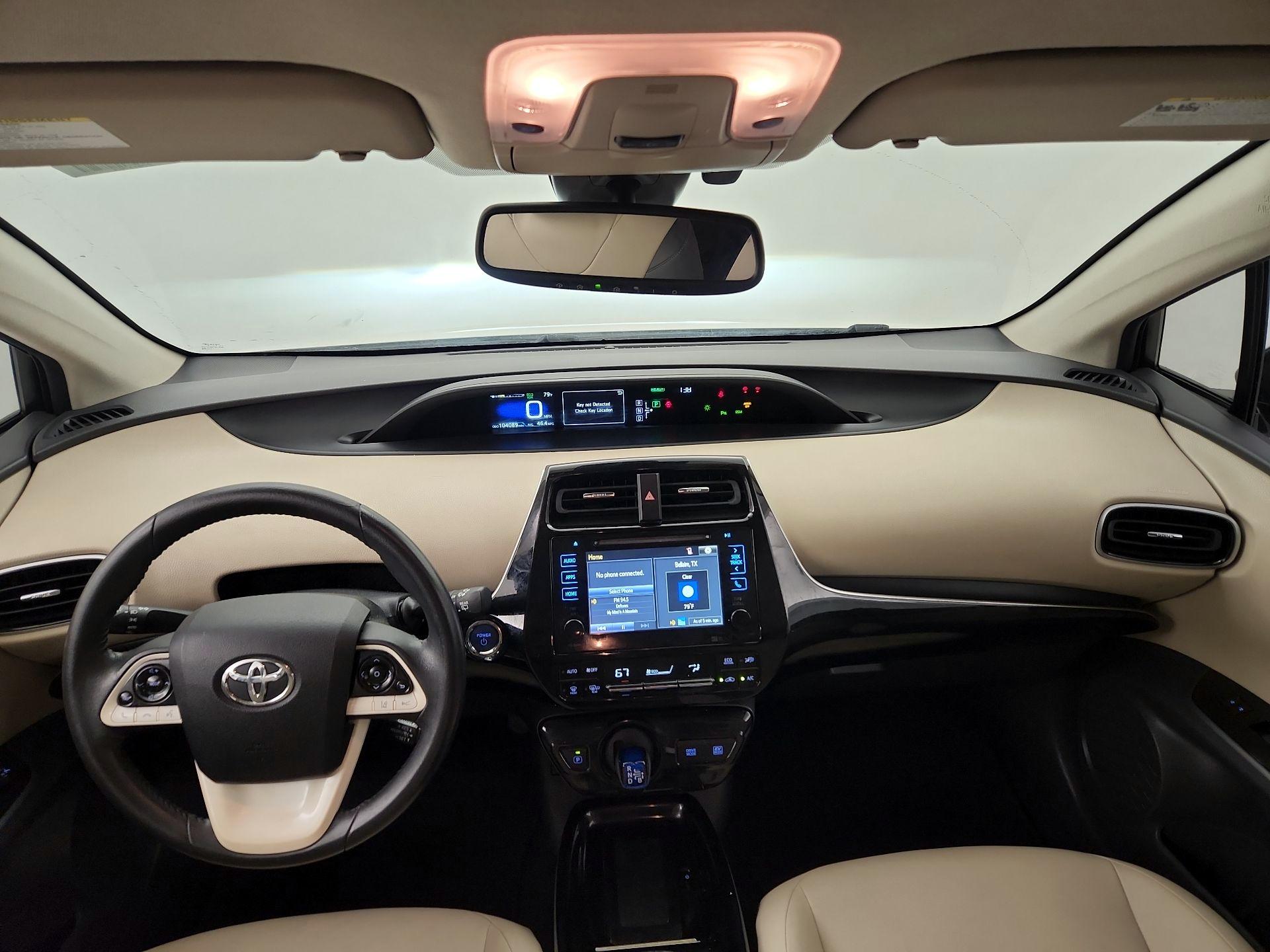 Thumbnail: 2017 Toyota Prius - 9