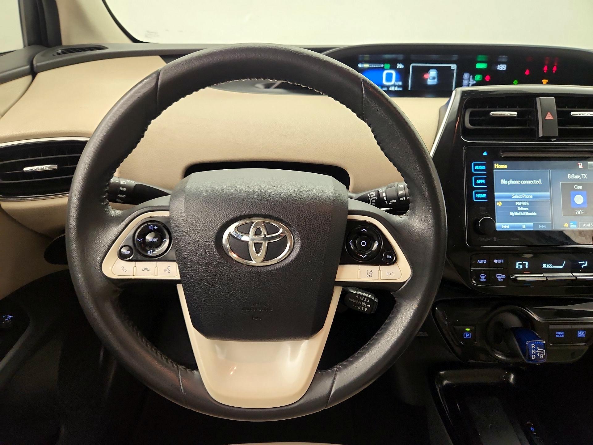Thumbnail: 2017 Toyota Prius - 10