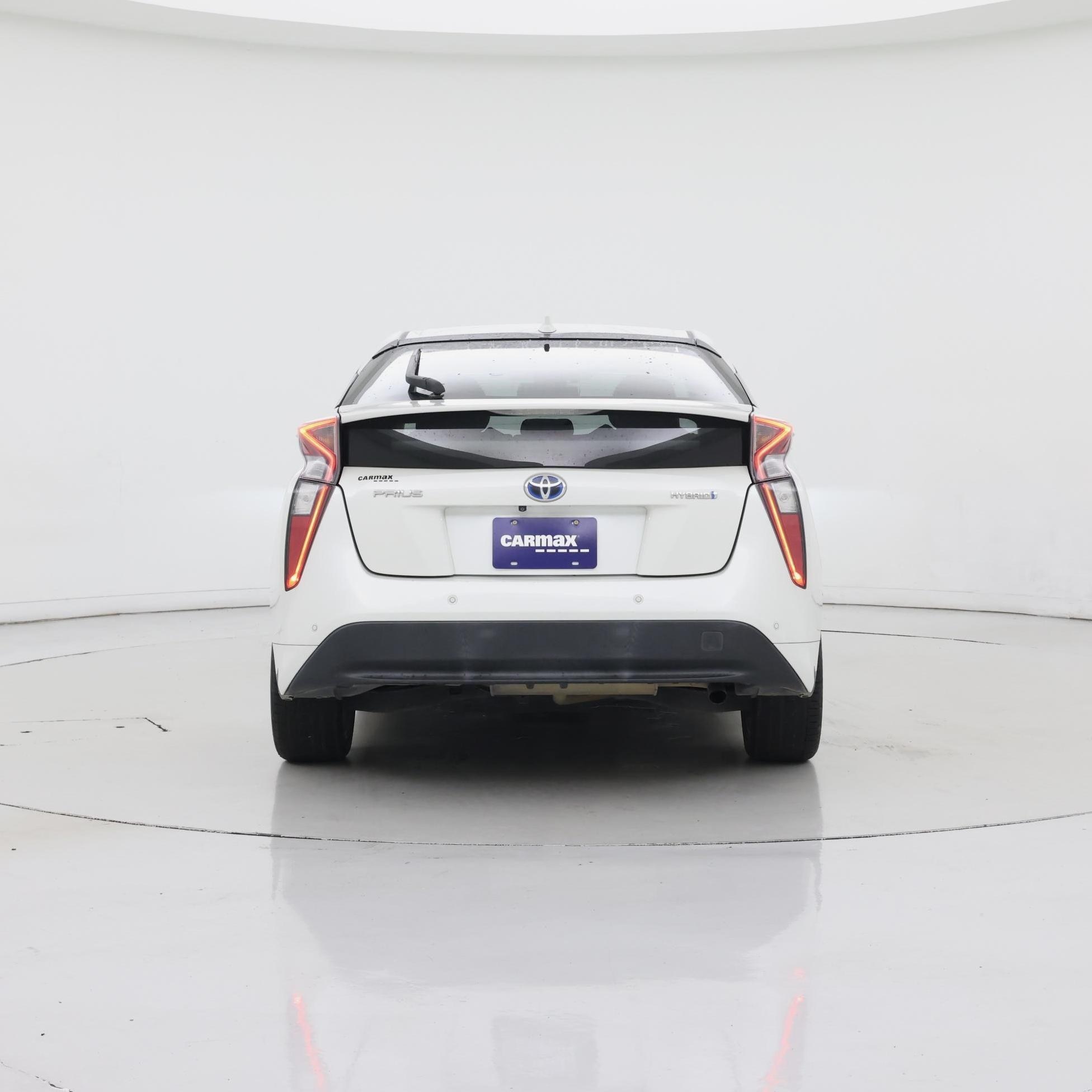 Thumbnail: 2017 Toyota Prius - 6