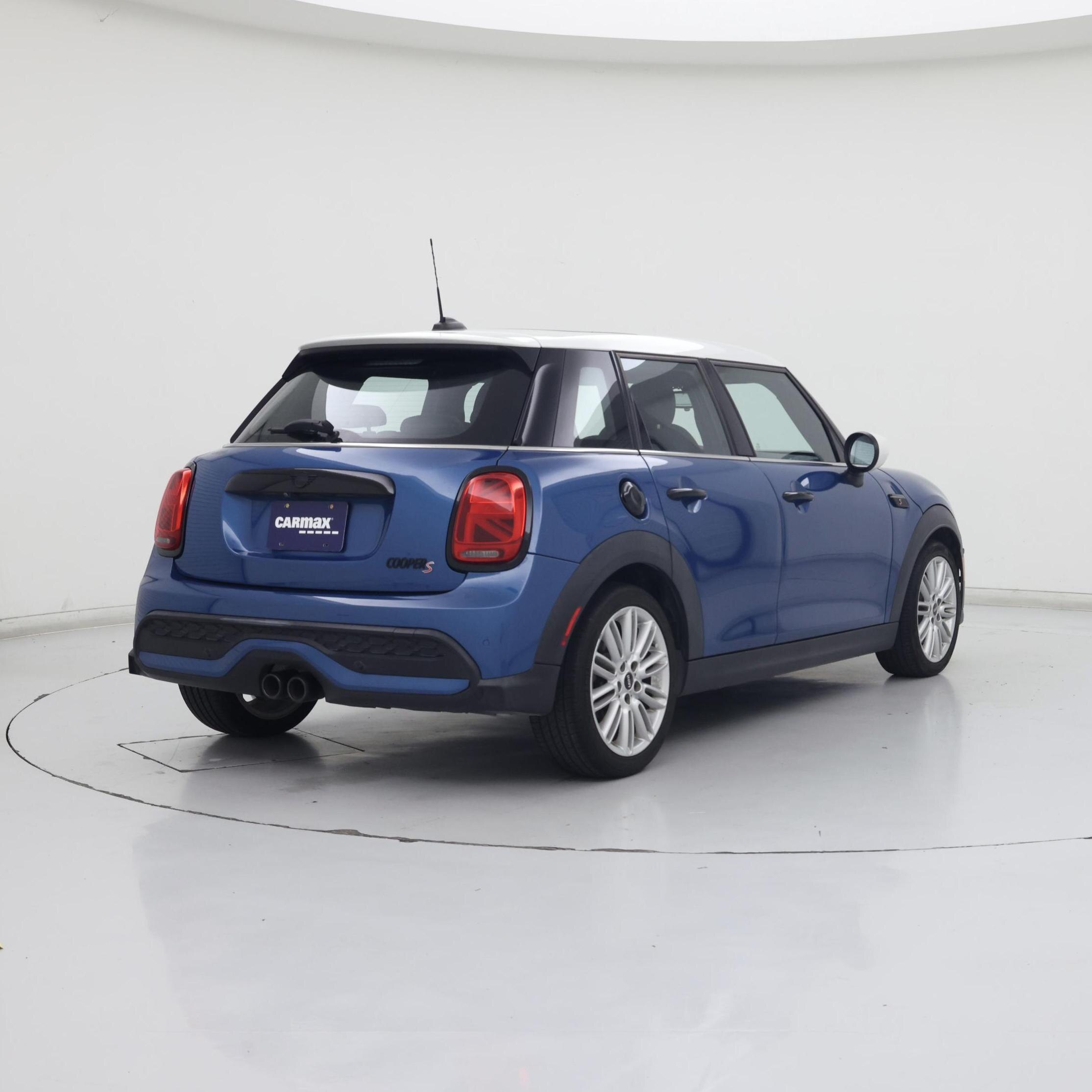 Thumbnail: 2024 MINI Cooper Hardtop - 8