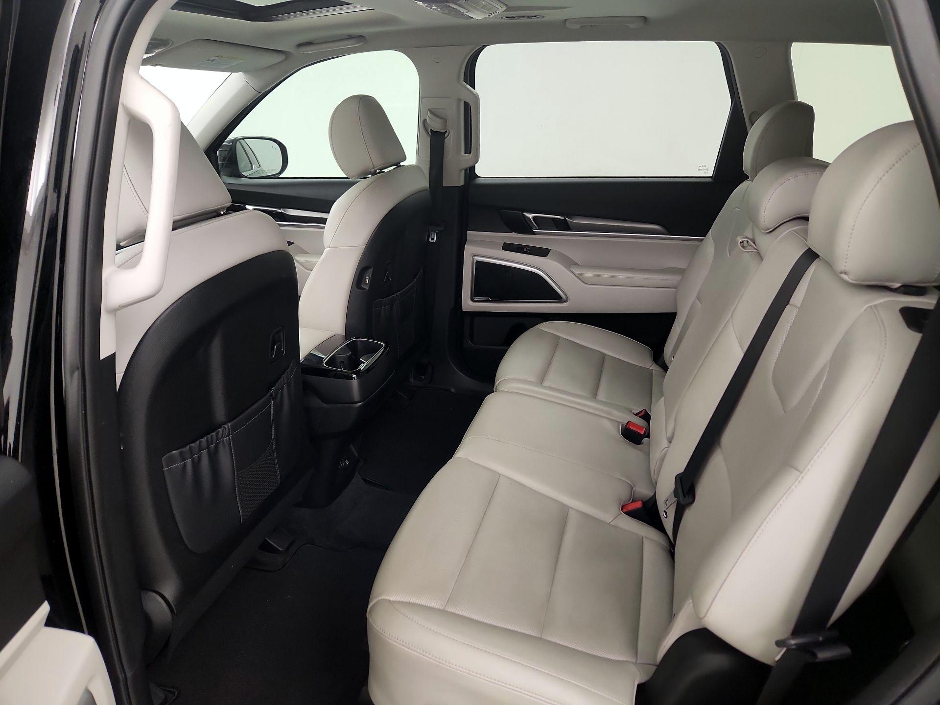 Thumbnail: 2020 Kia Telluride - 20