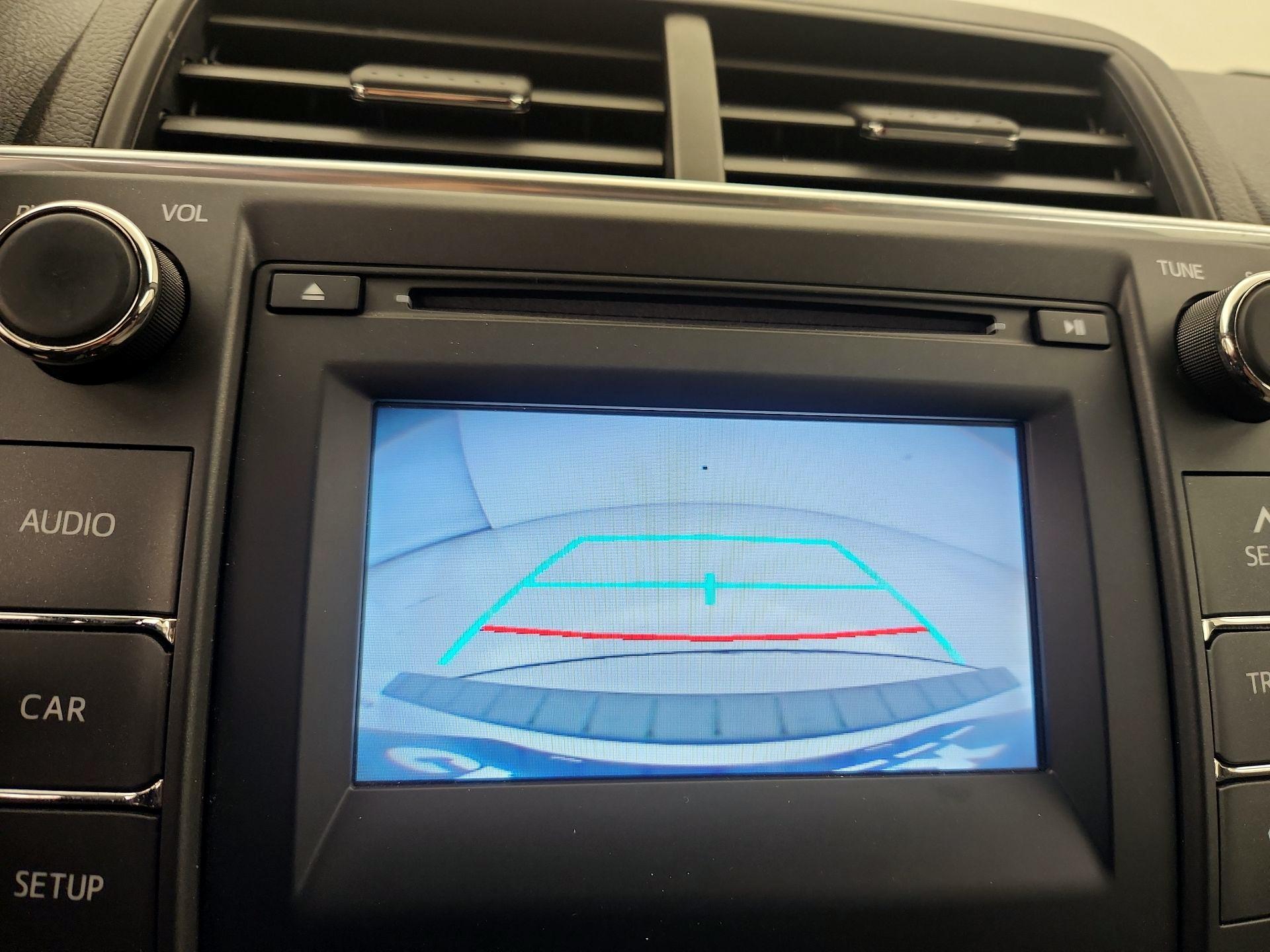 Thumbnail: 2017 Toyota Camry - 14