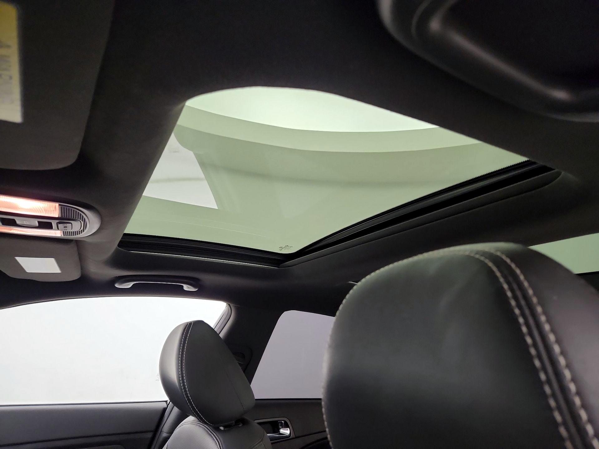 Thumbnail: 2015 Kia Optima - 20