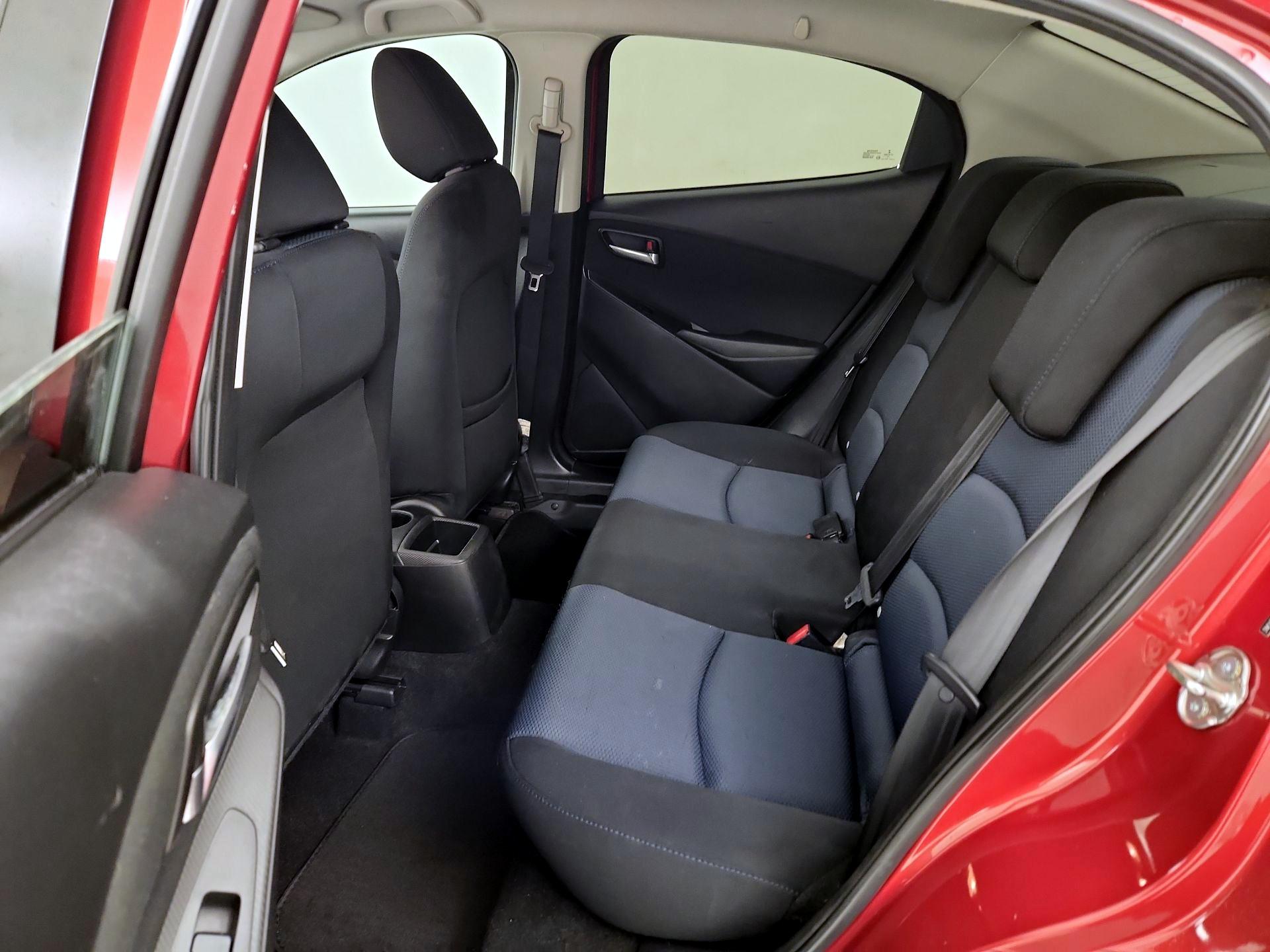 Thumbnail: 2017 Toyota Yaris iA - 19