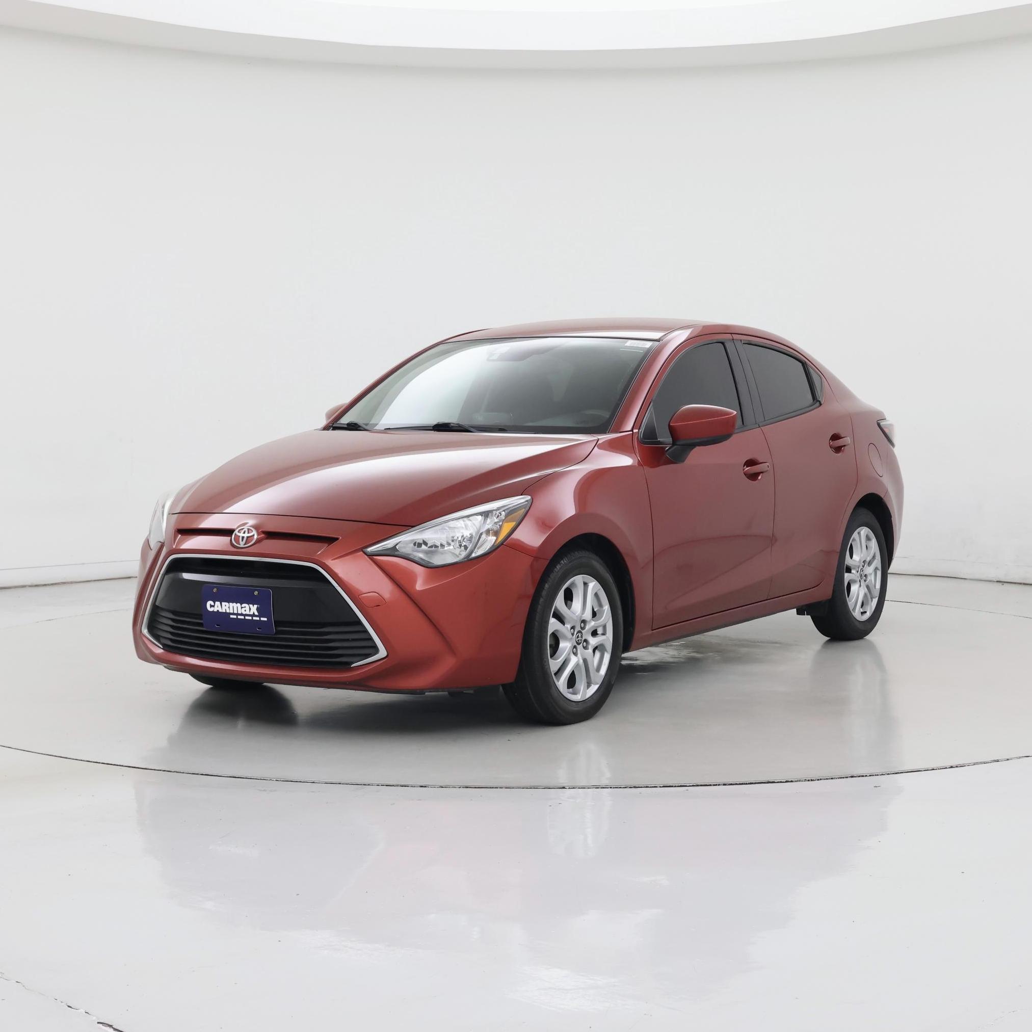 Thumbnail: 2017 Toyota Yaris iA - 4