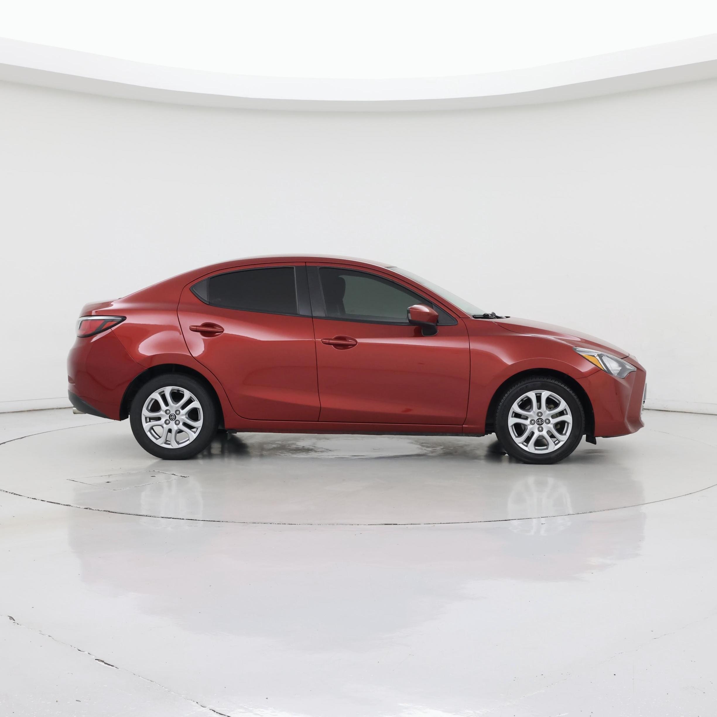 Thumbnail: 2017 Toyota Yaris iA - 7