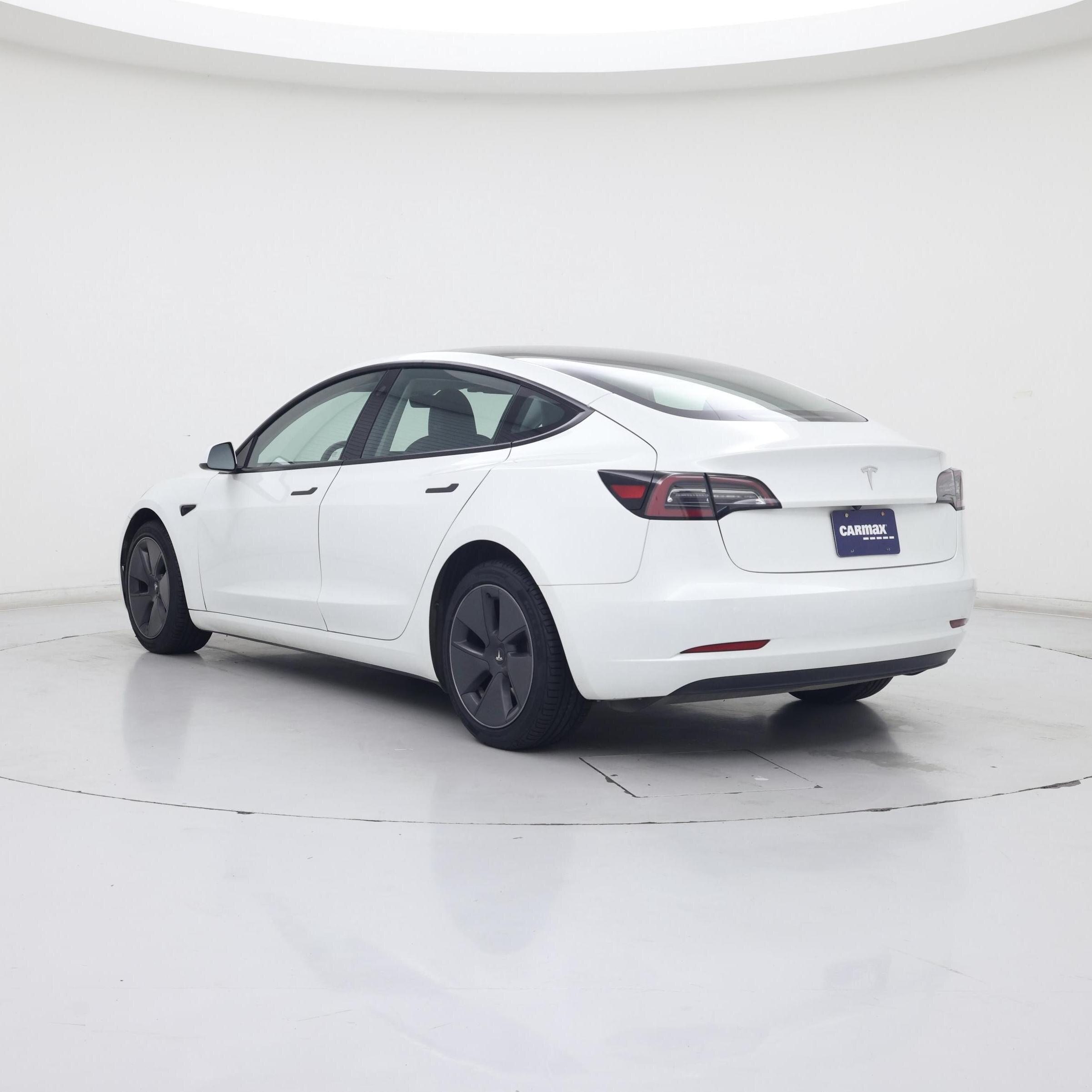 Thumbnail: 2023 Tesla Model 3 - 2