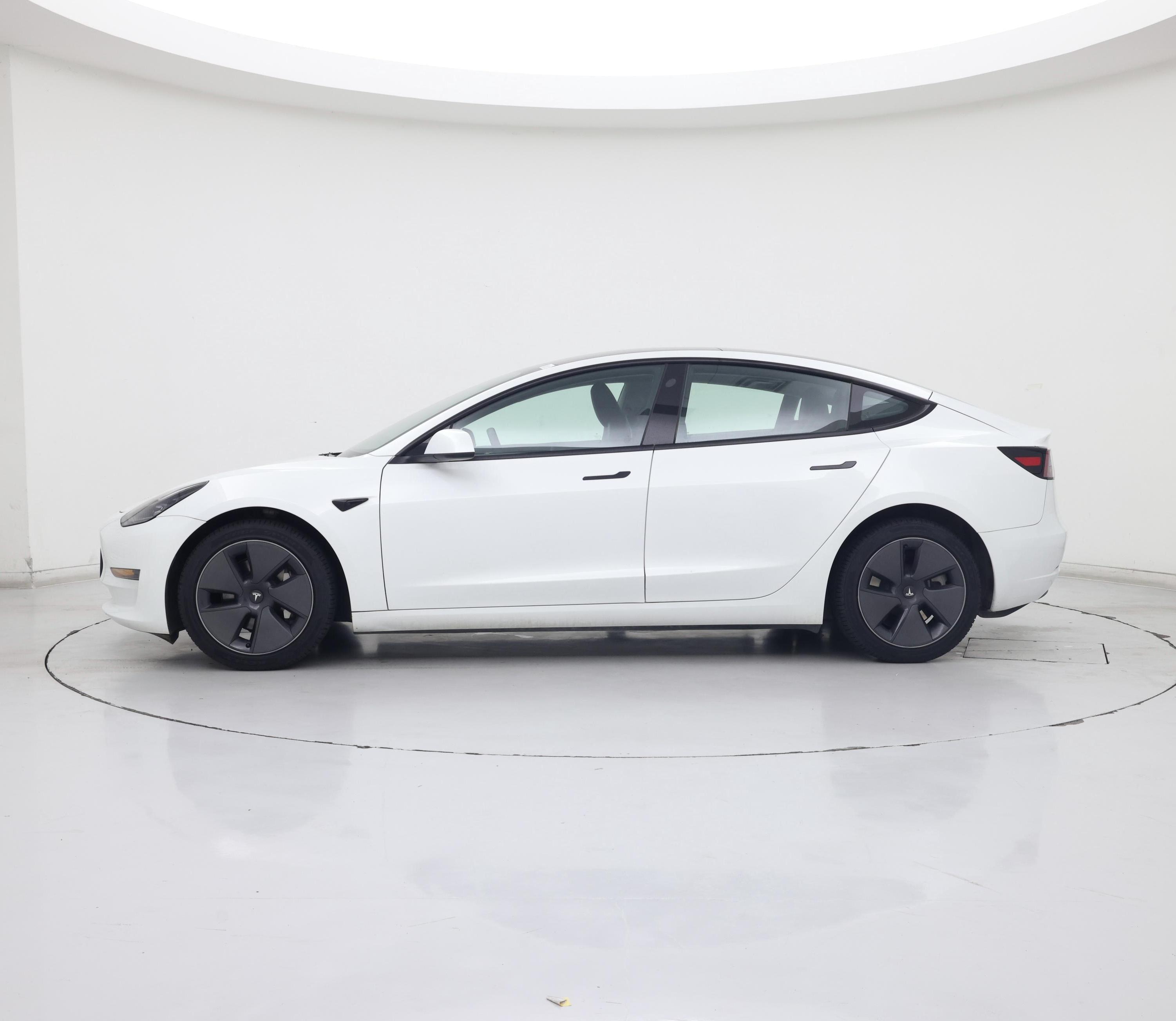 Thumbnail: 2023 Tesla Model 3 - 3