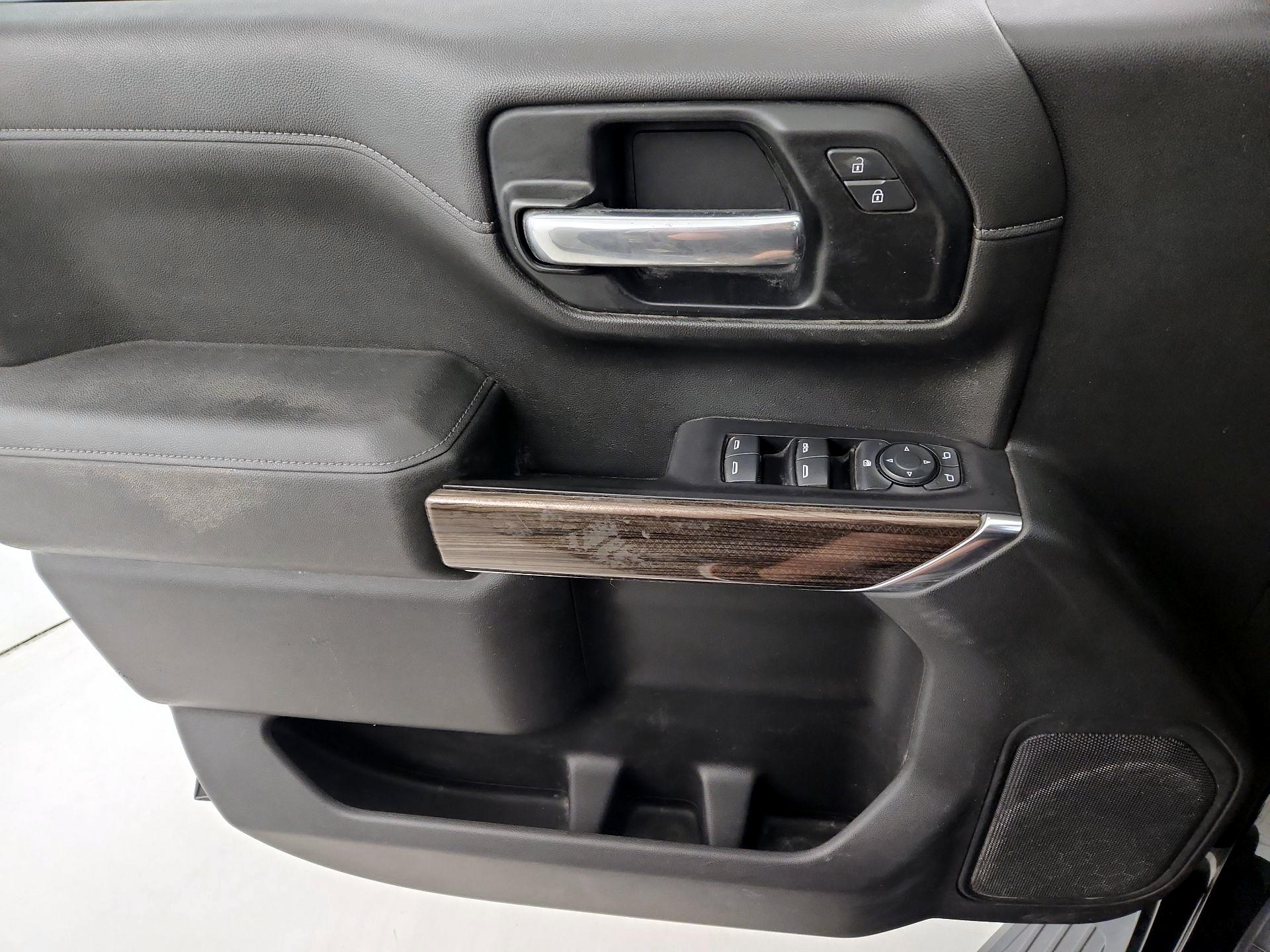 Thumbnail: 2019 Chevrolet Silverado 1500 - 12