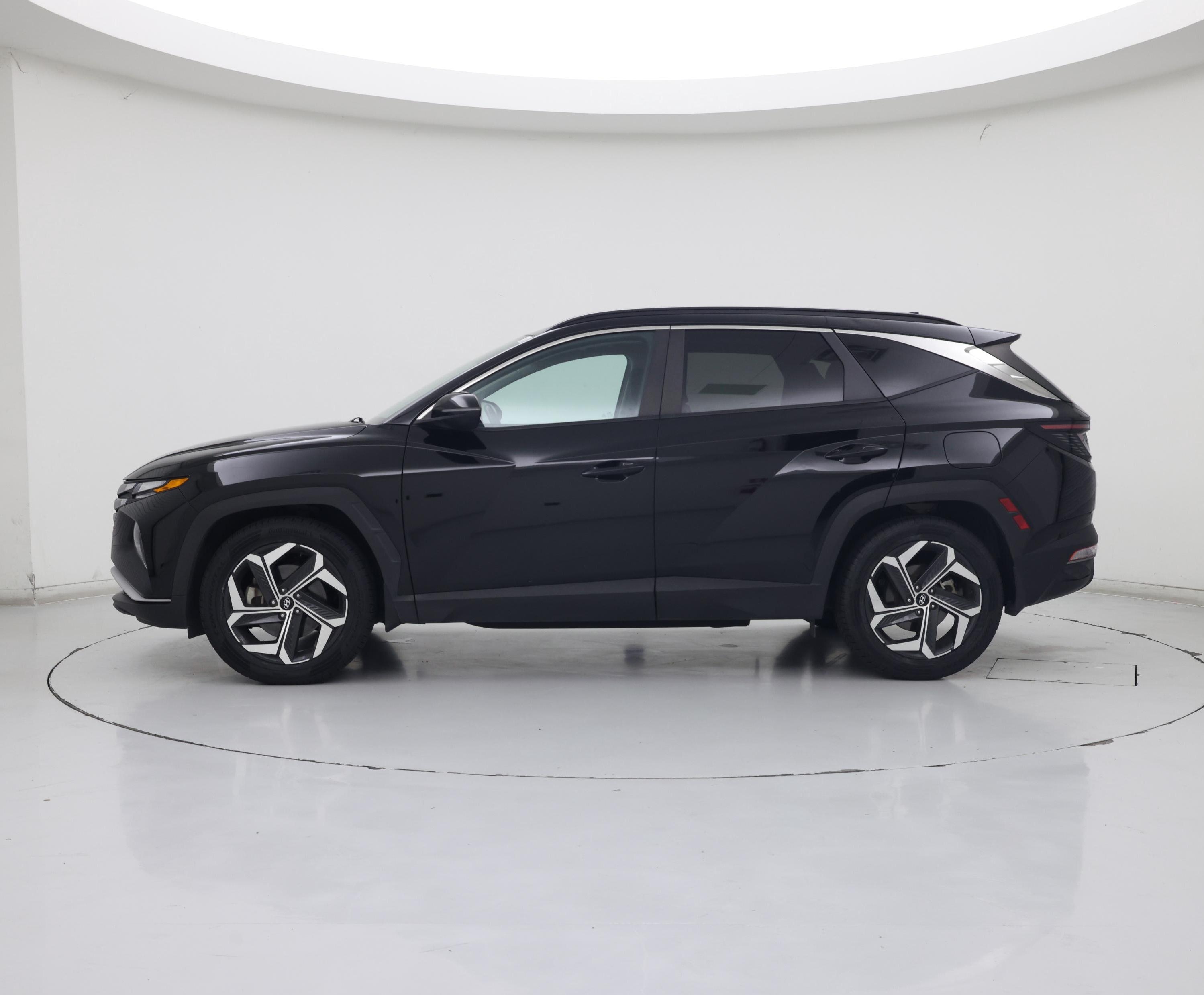 Thumbnail: 2022 Hyundai Tucson - 3