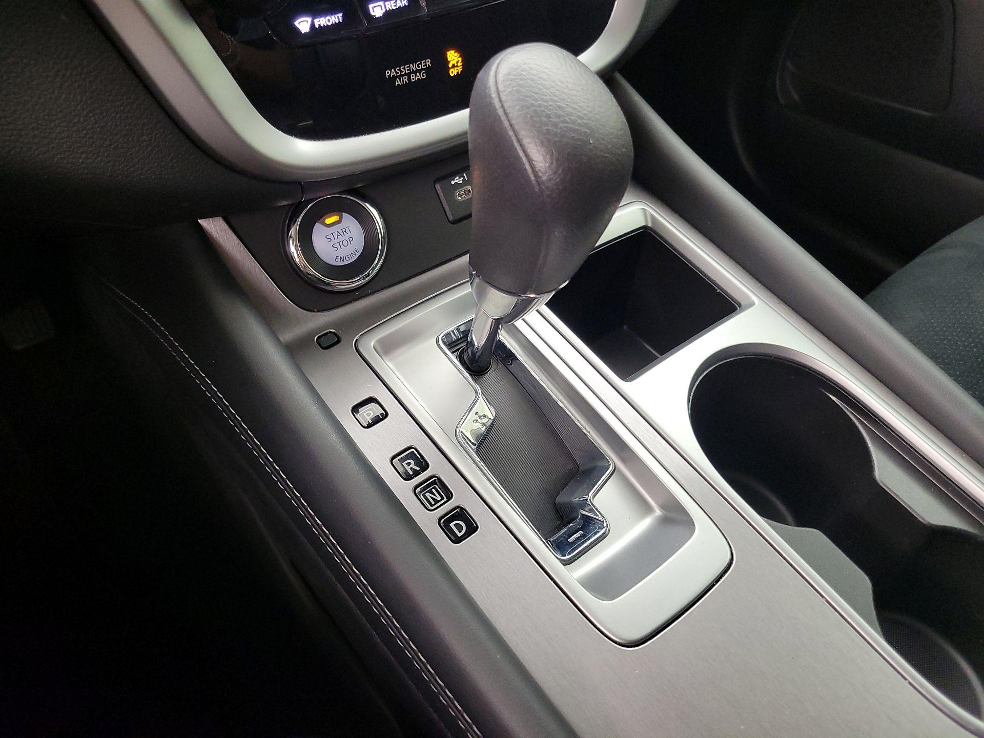 Thumbnail: 2020 Nissan Murano - 17