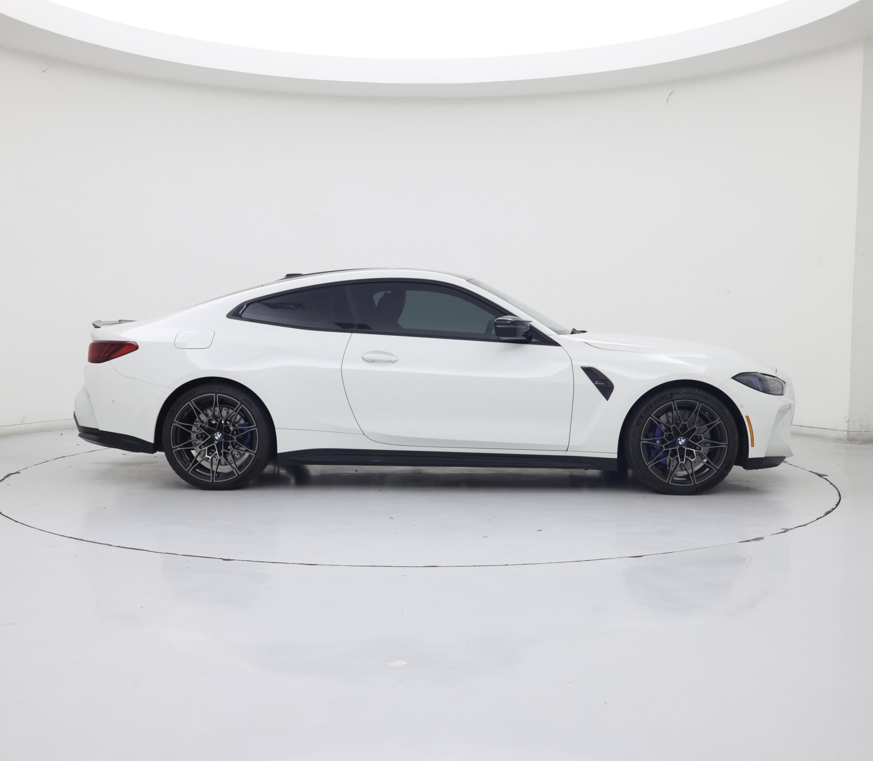 Thumbnail: 2025 BMW M4 - 7