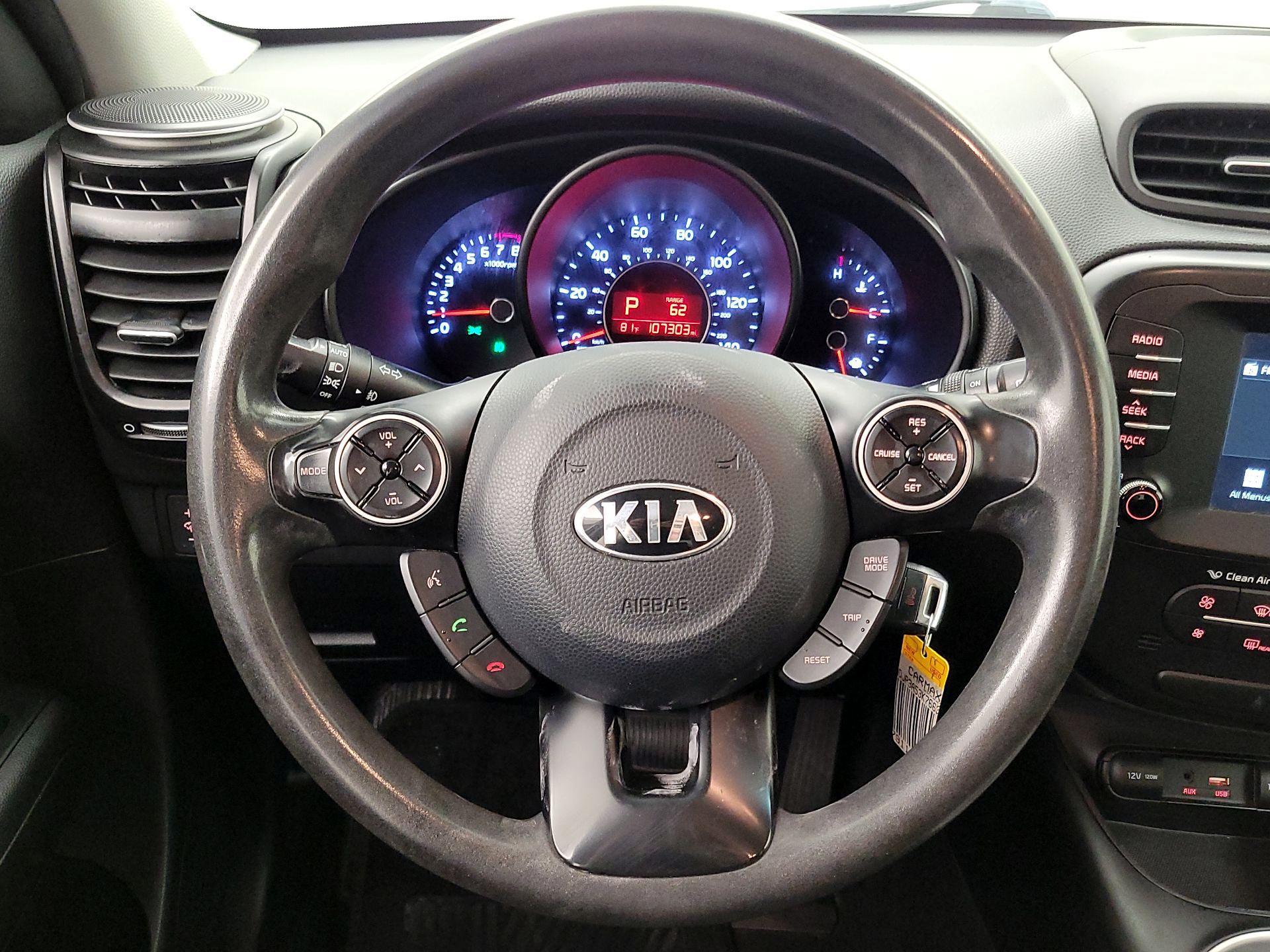 Thumbnail: 2019 Kia Soul - 10