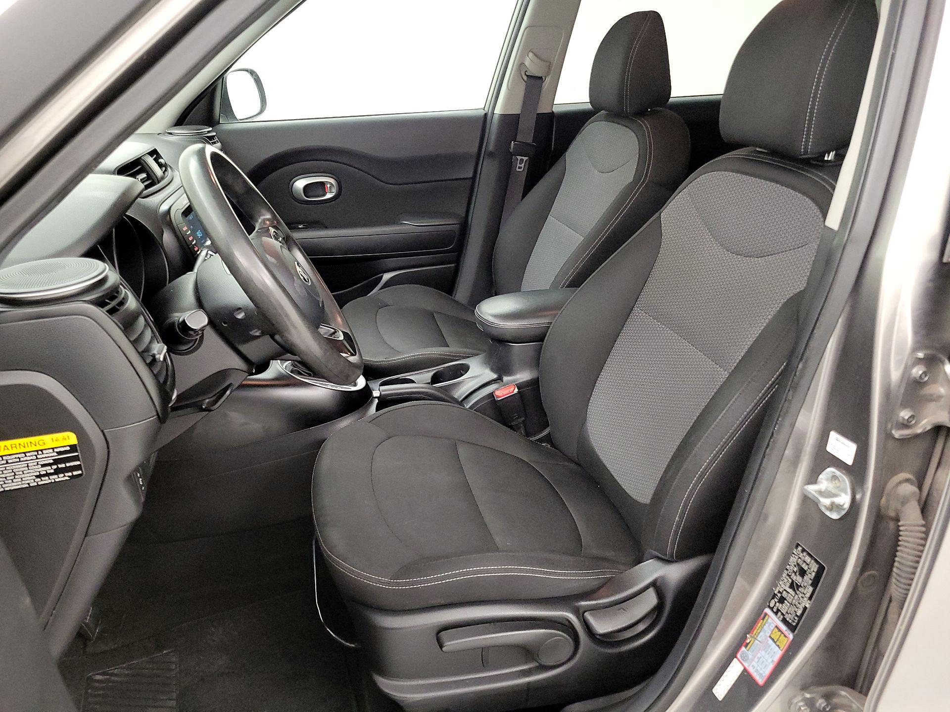 Thumbnail: 2019 Kia Soul - 11