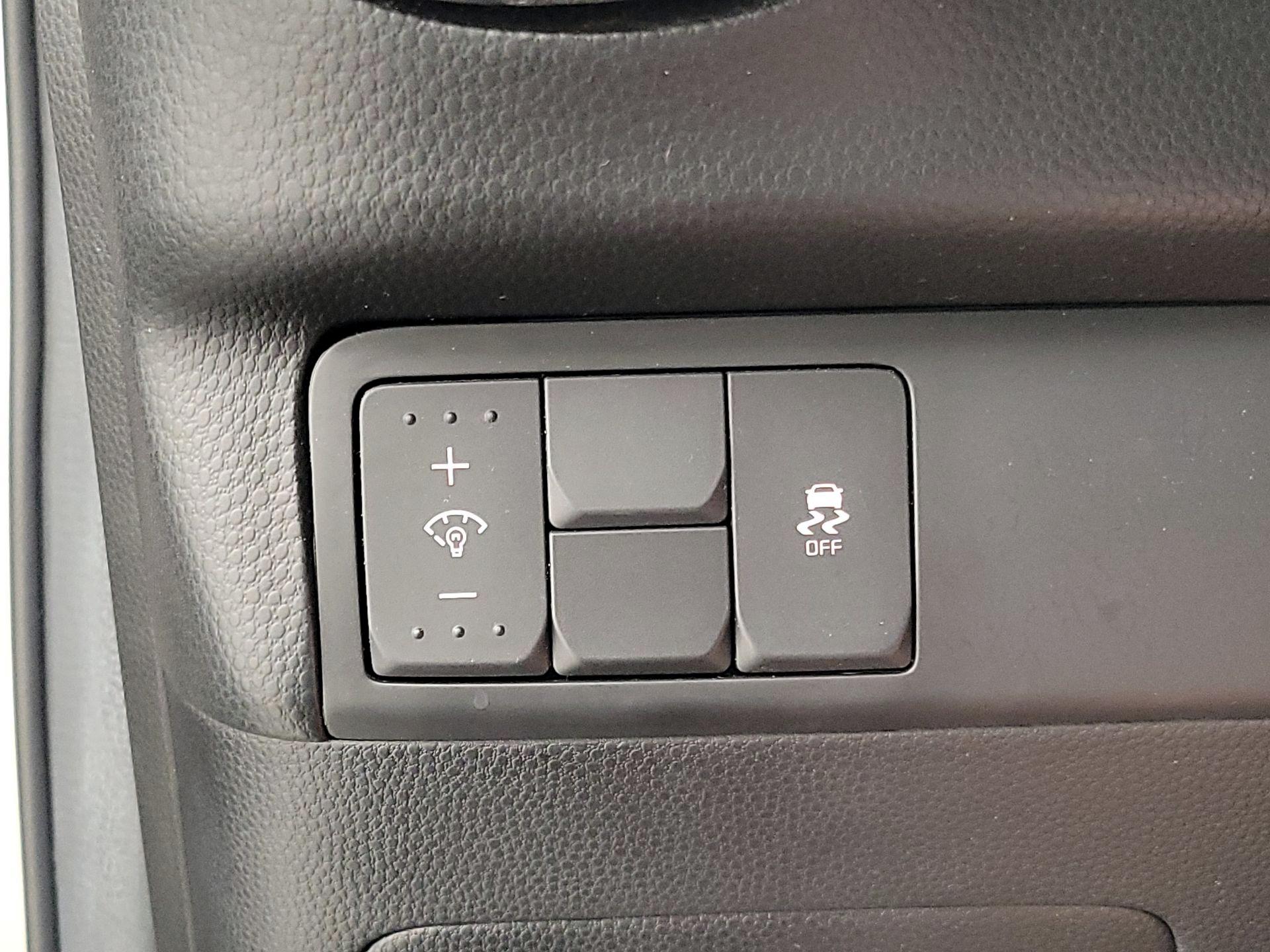 Thumbnail: 2019 Kia Soul - 13